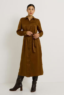 Robe longue satinée