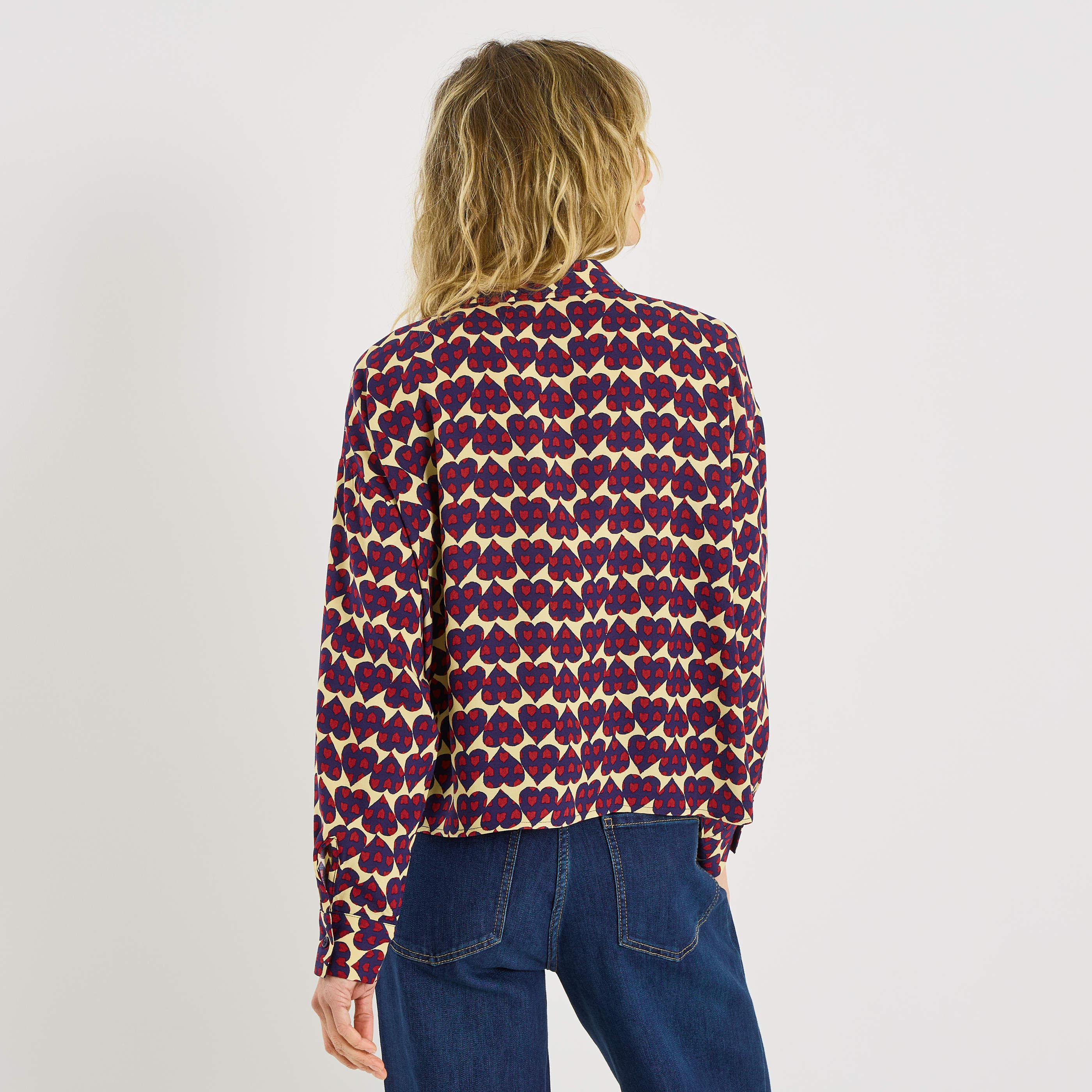 Chemise imprim&eacute; c&oelig;ur femme