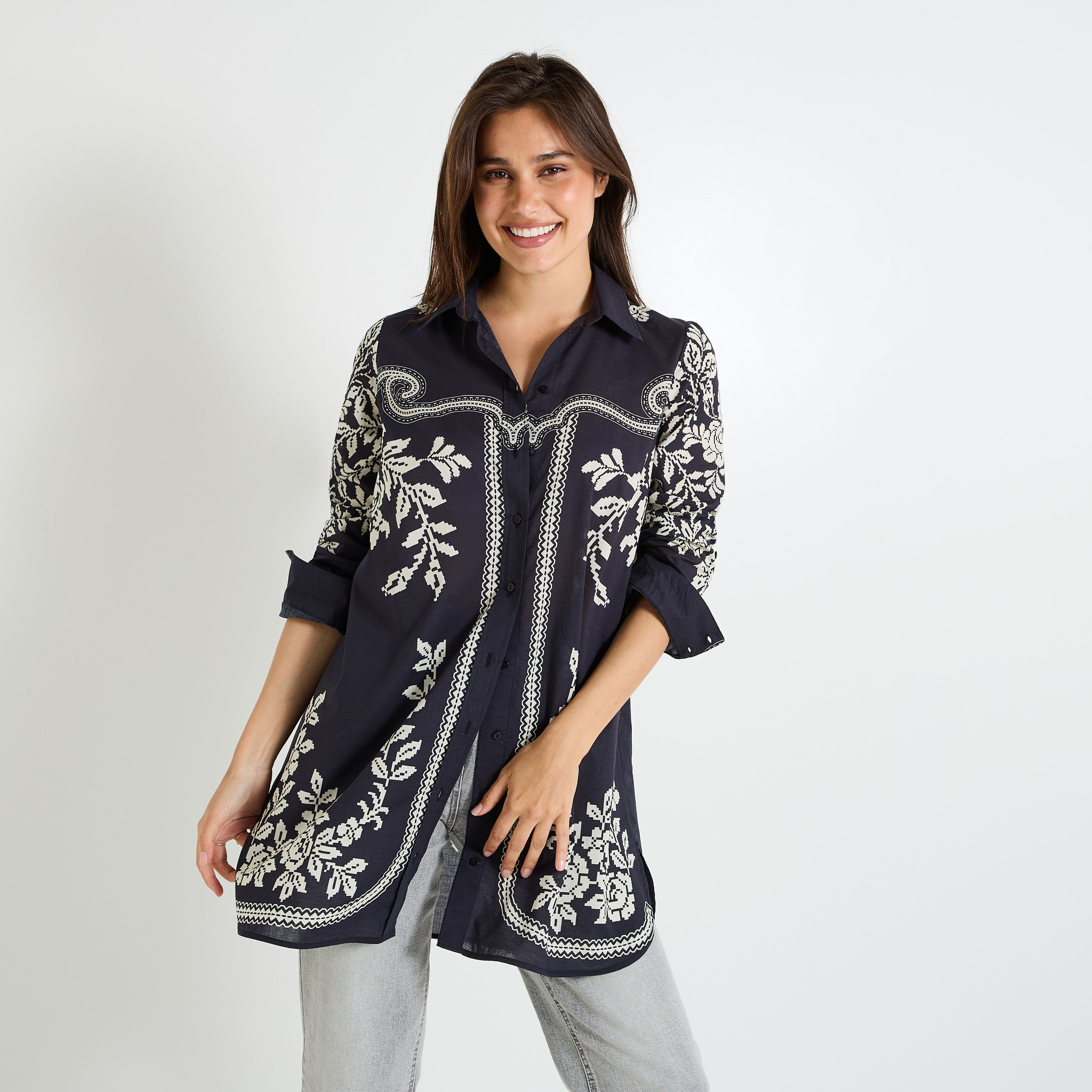Chemise longue imprim&eacute;e femme