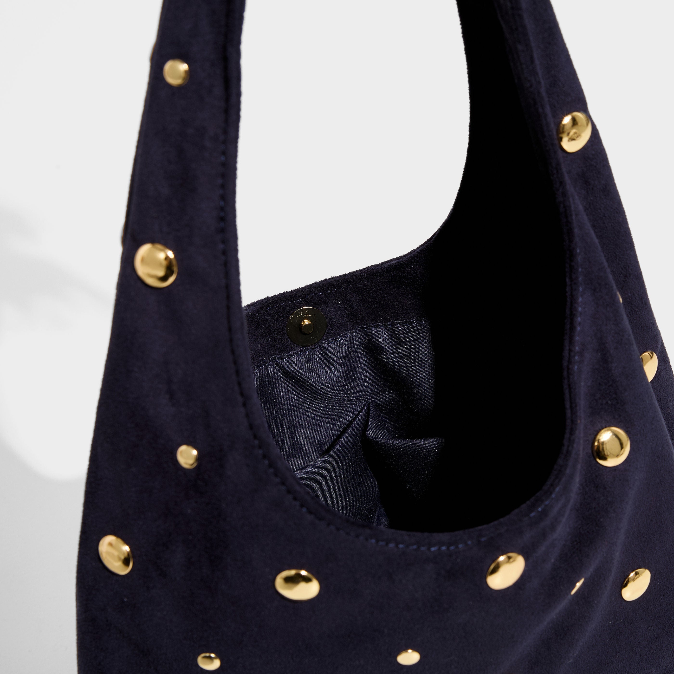 Sac port&eacute; &eacute;paule avec studs femme
