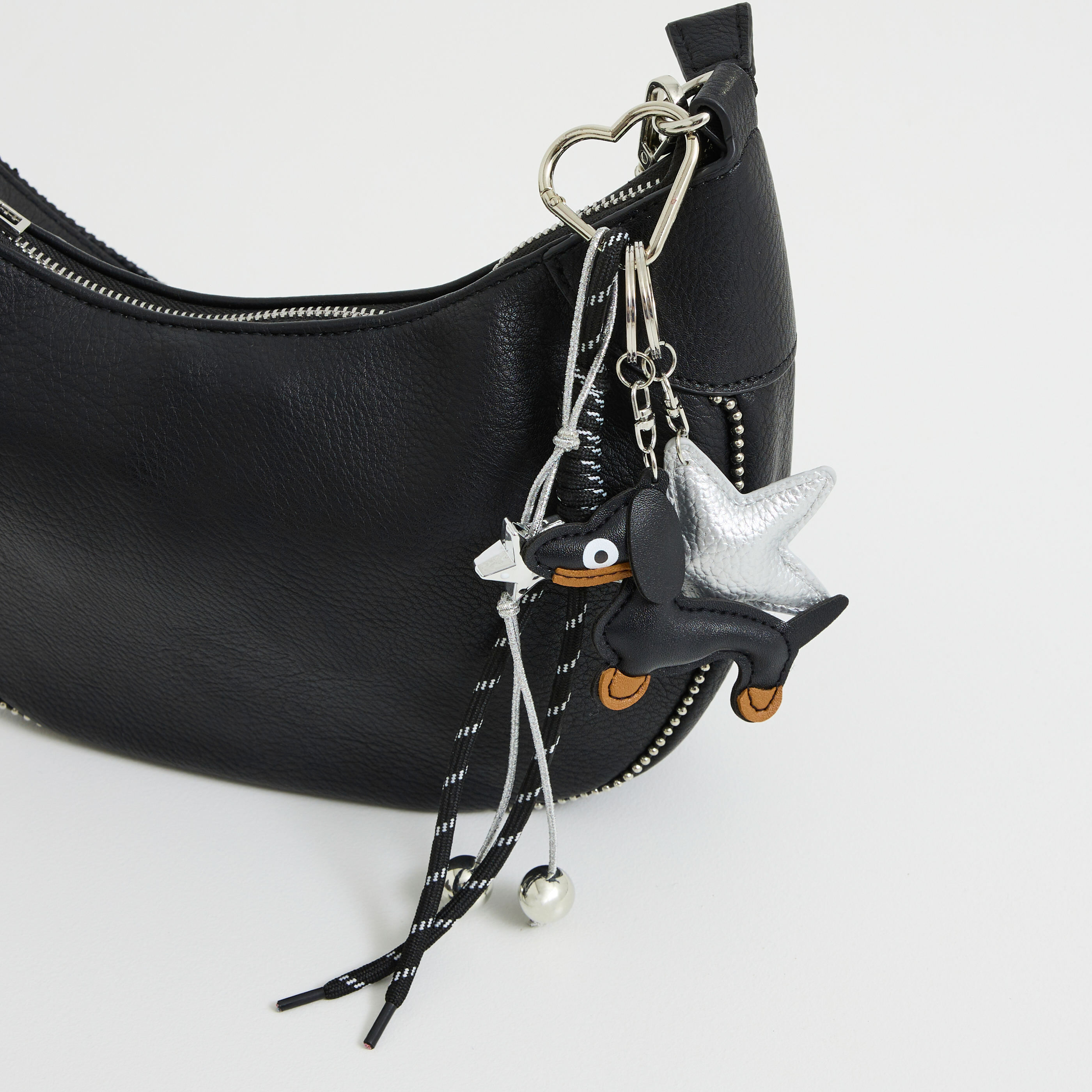 Porte-cl&eacute;s &eacute;toile et chien femme