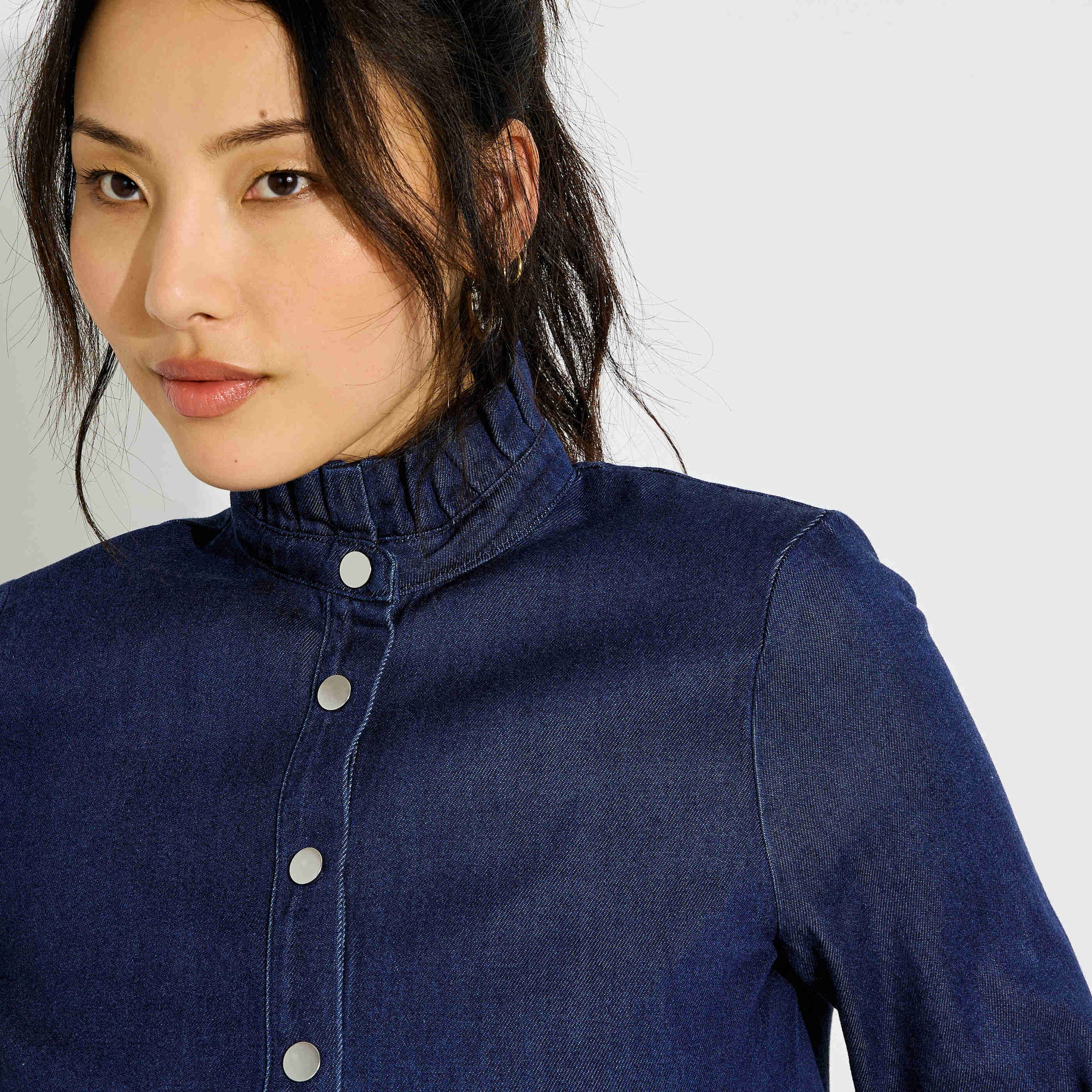 Chemise denim col montant femme