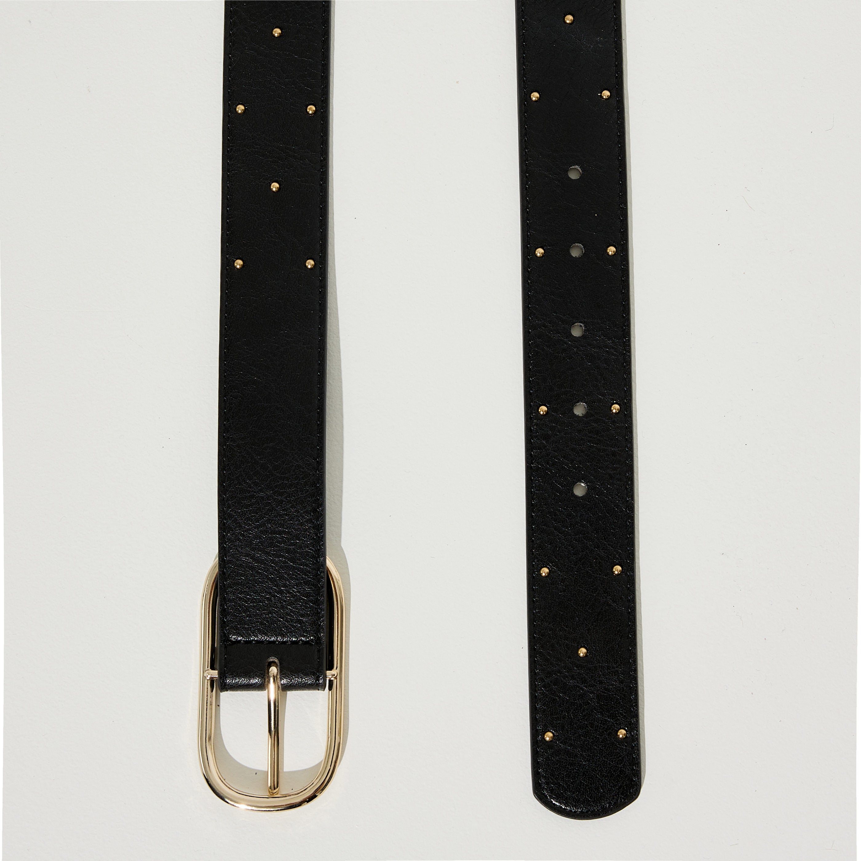 Ceinture clous boucle ovale femme