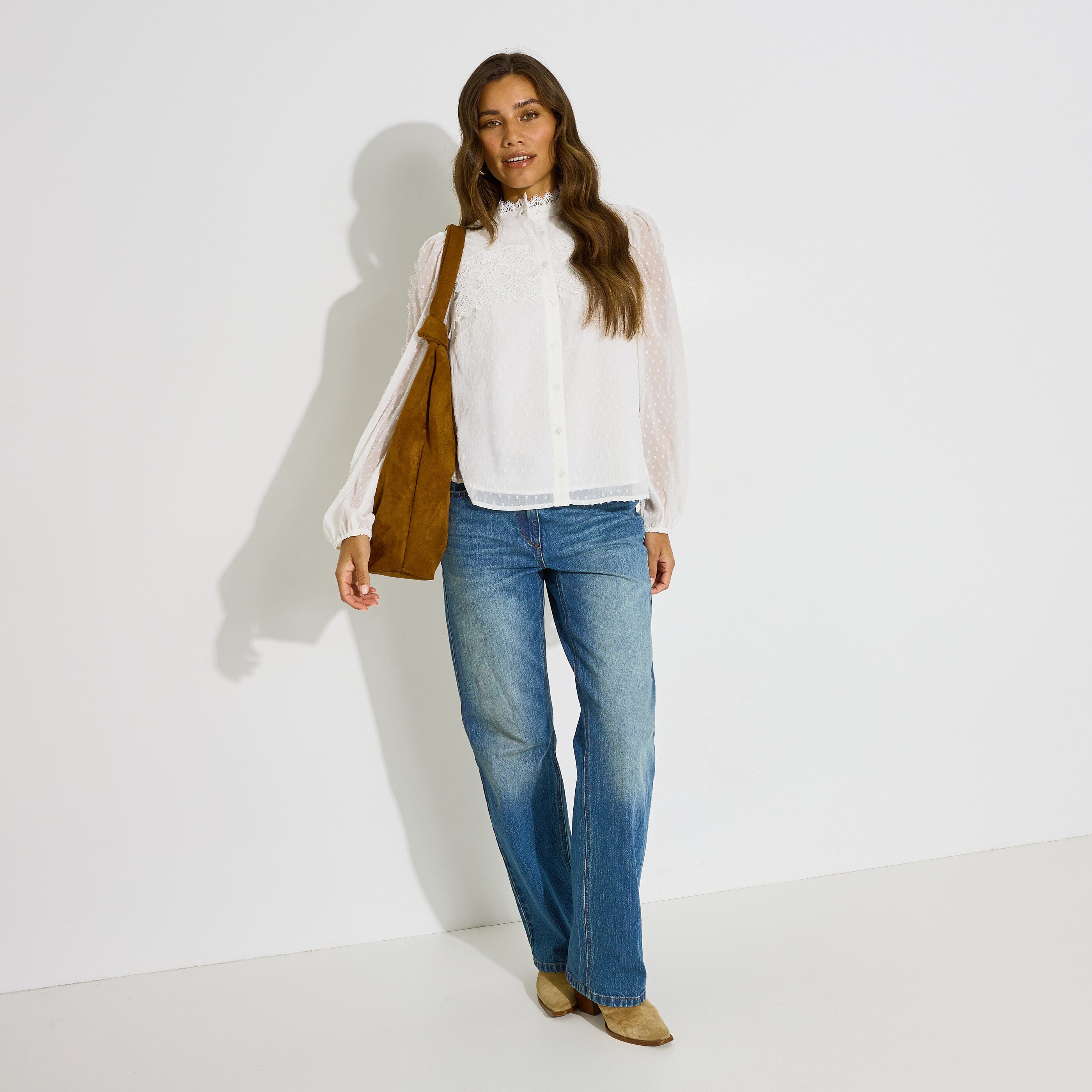 Chemise motifs plumetis femme