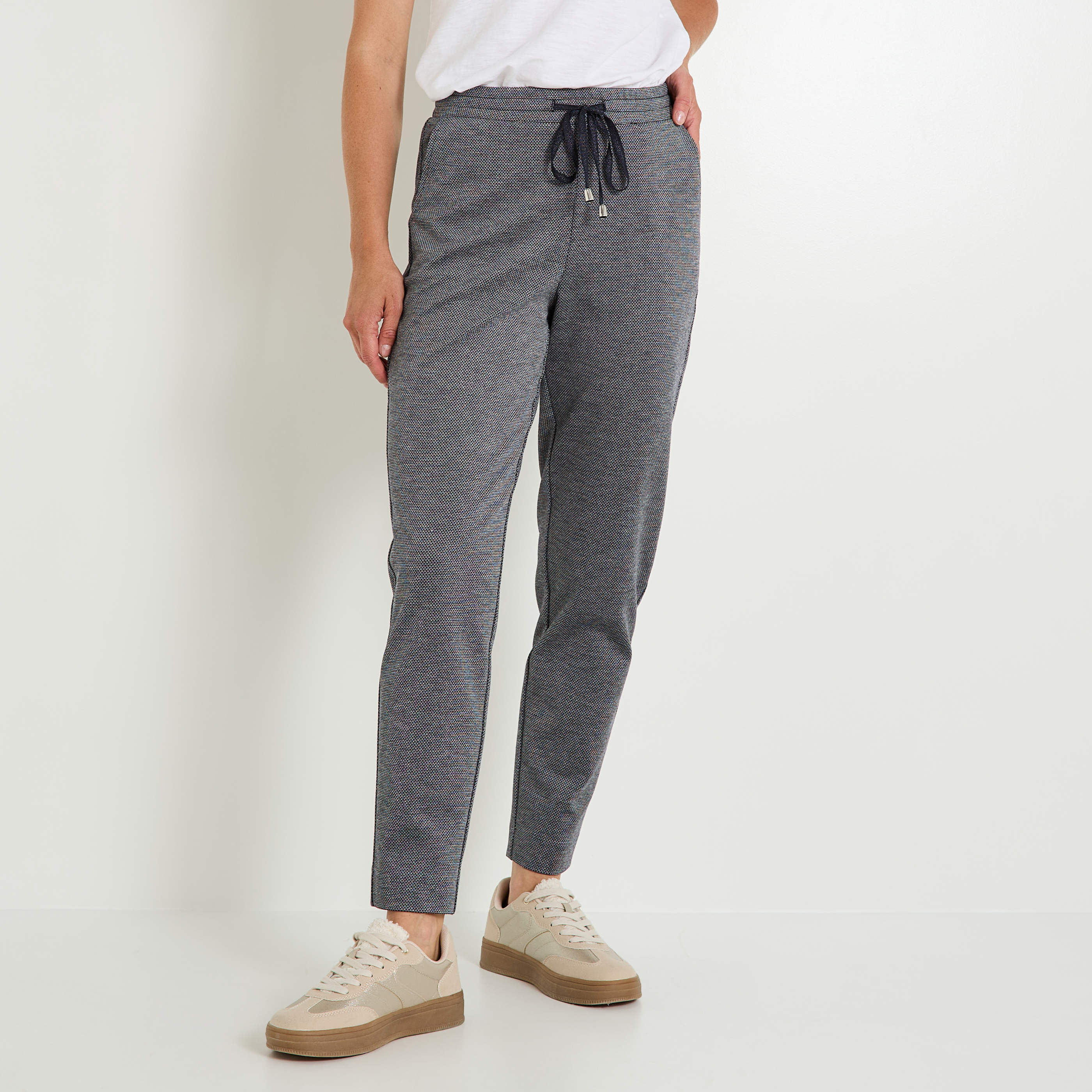 Pantalon cigarette en maille femme