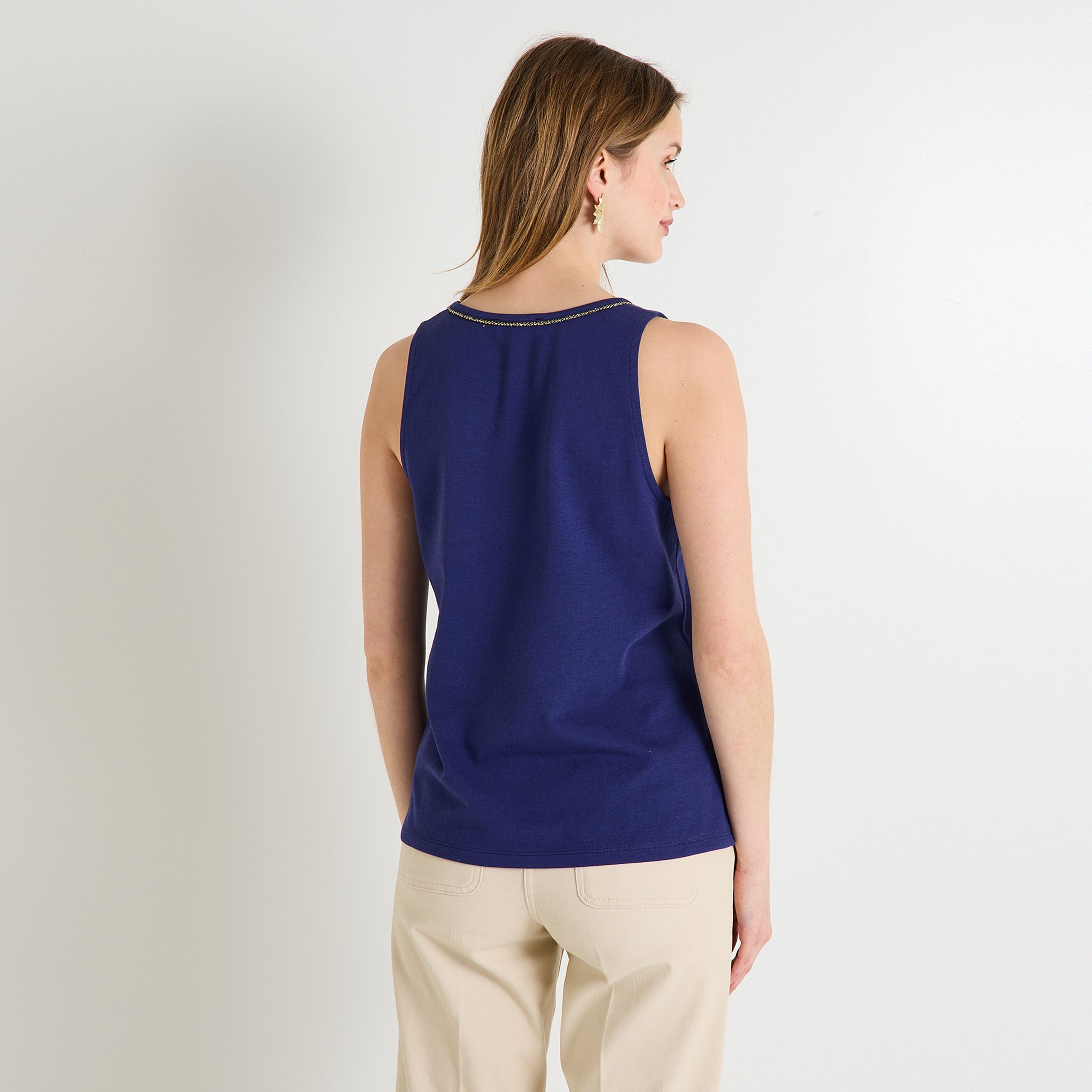 D&eacute;bardeur col rond femme