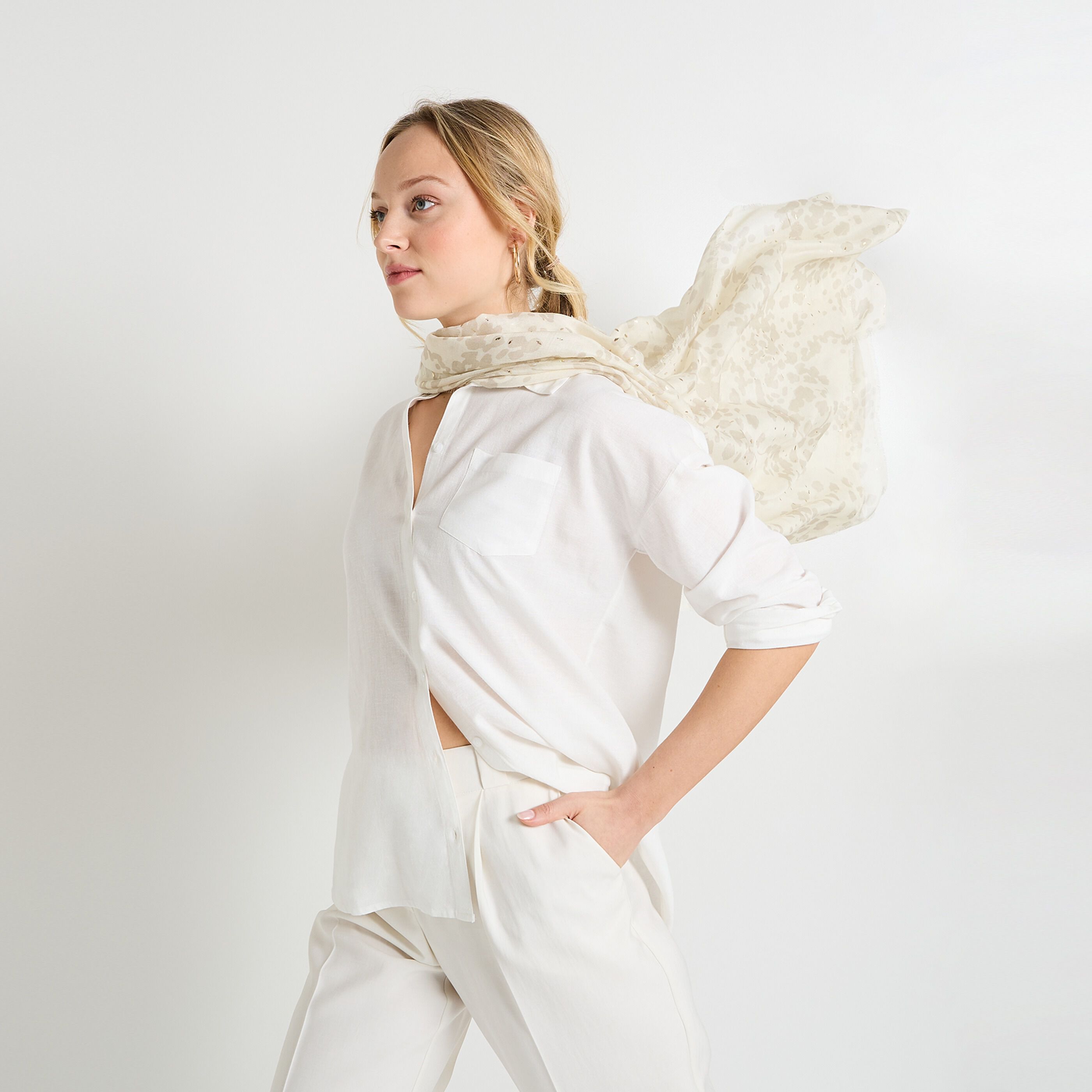 &Eacute;tole longue bicolore femme