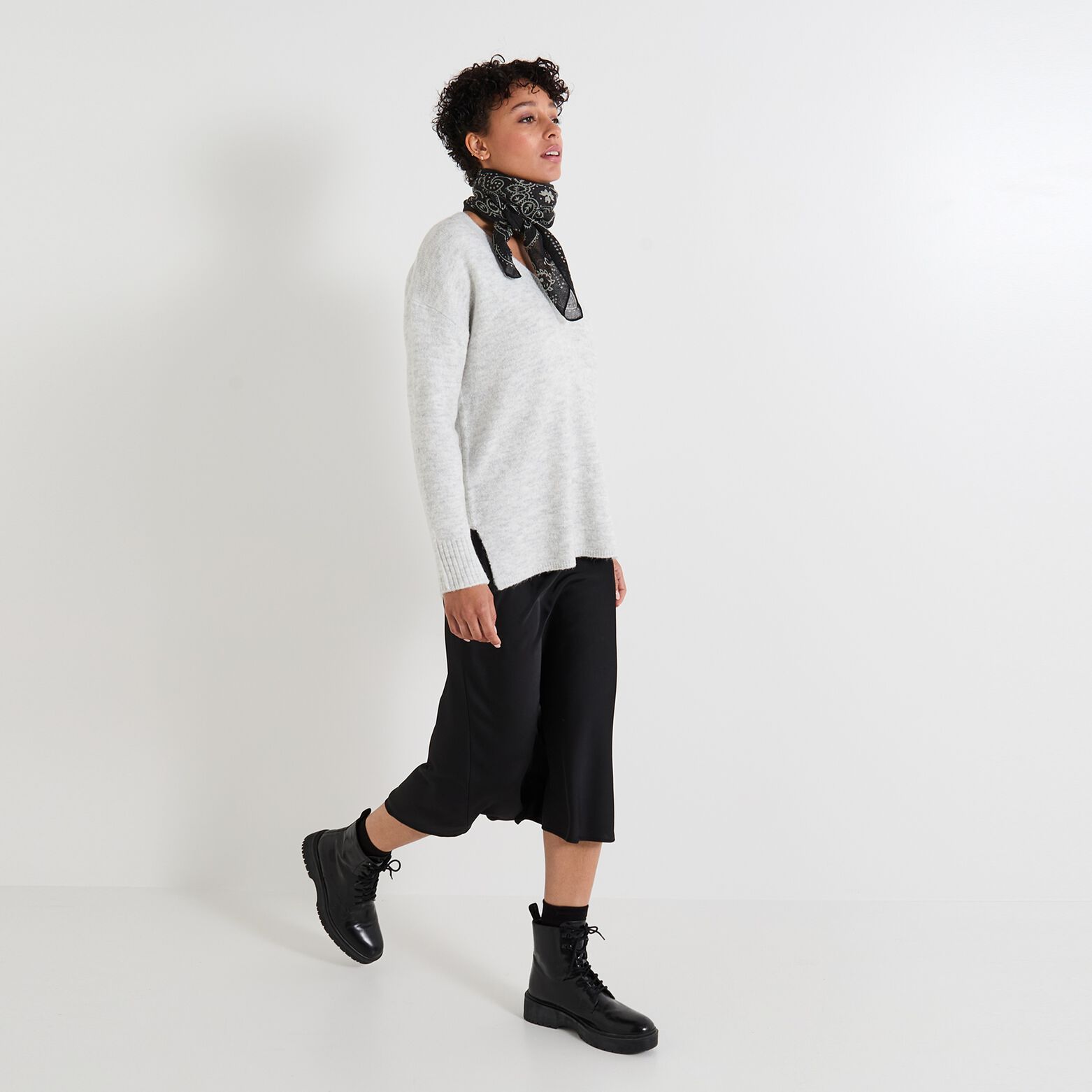 Pull col V femme