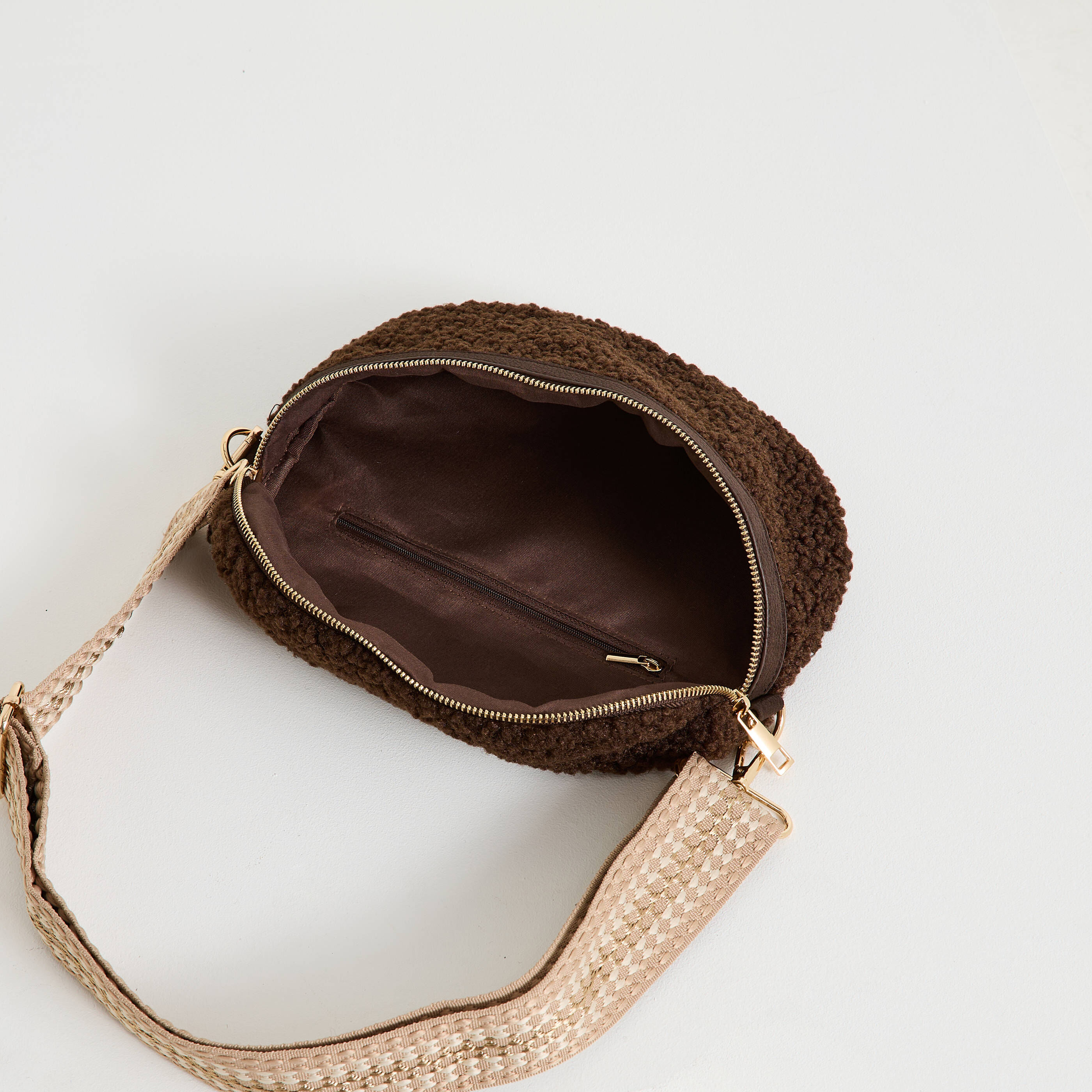 Sac banane imitation fourrure