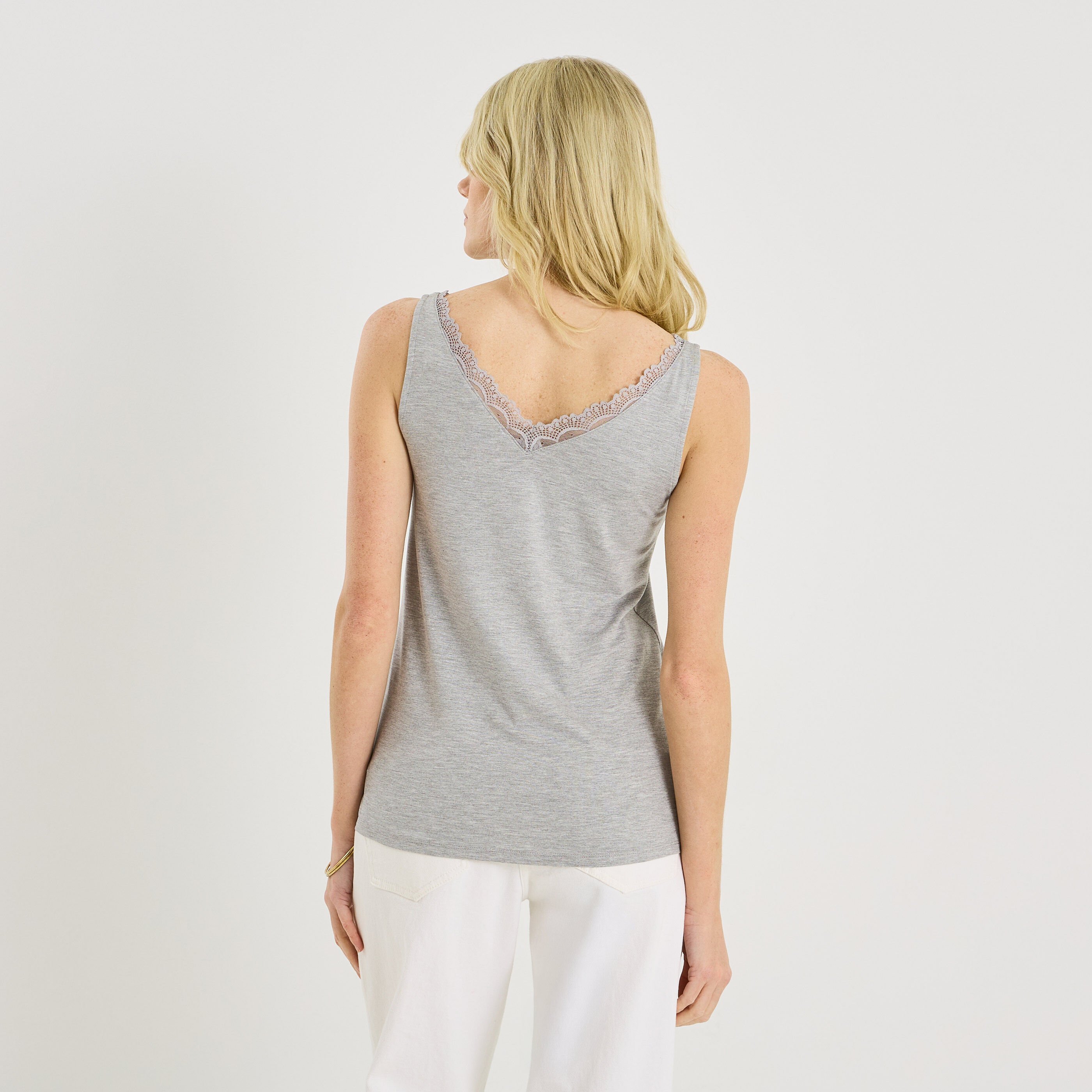 D&eacute;bardeur col V ajour&eacute; femme