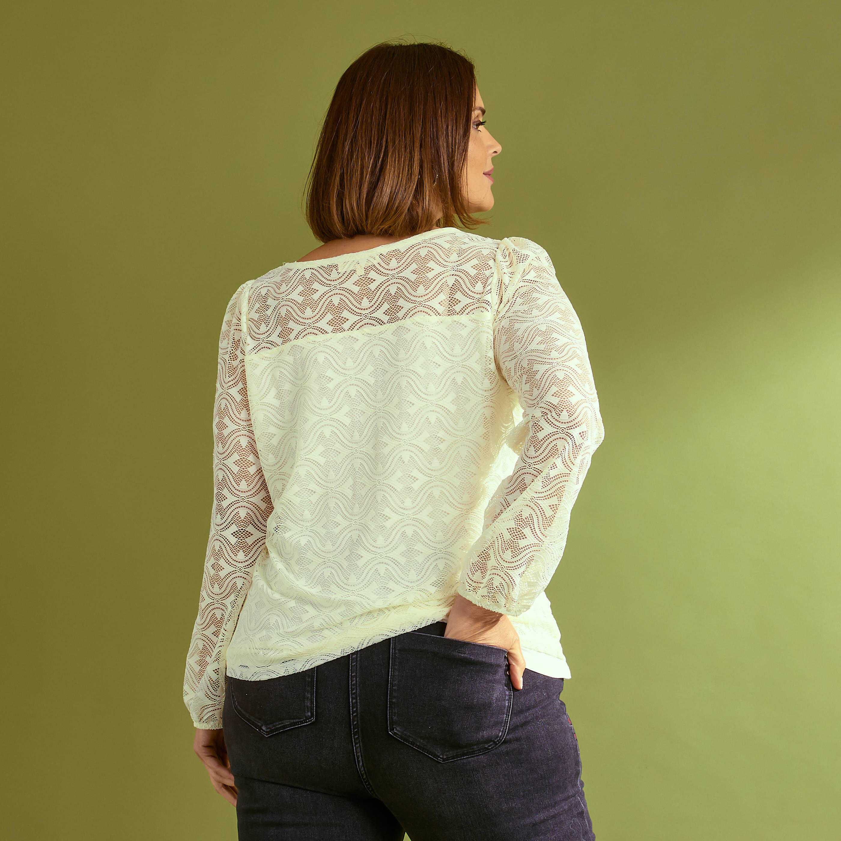 Blouse maille brod&eacute;e femme