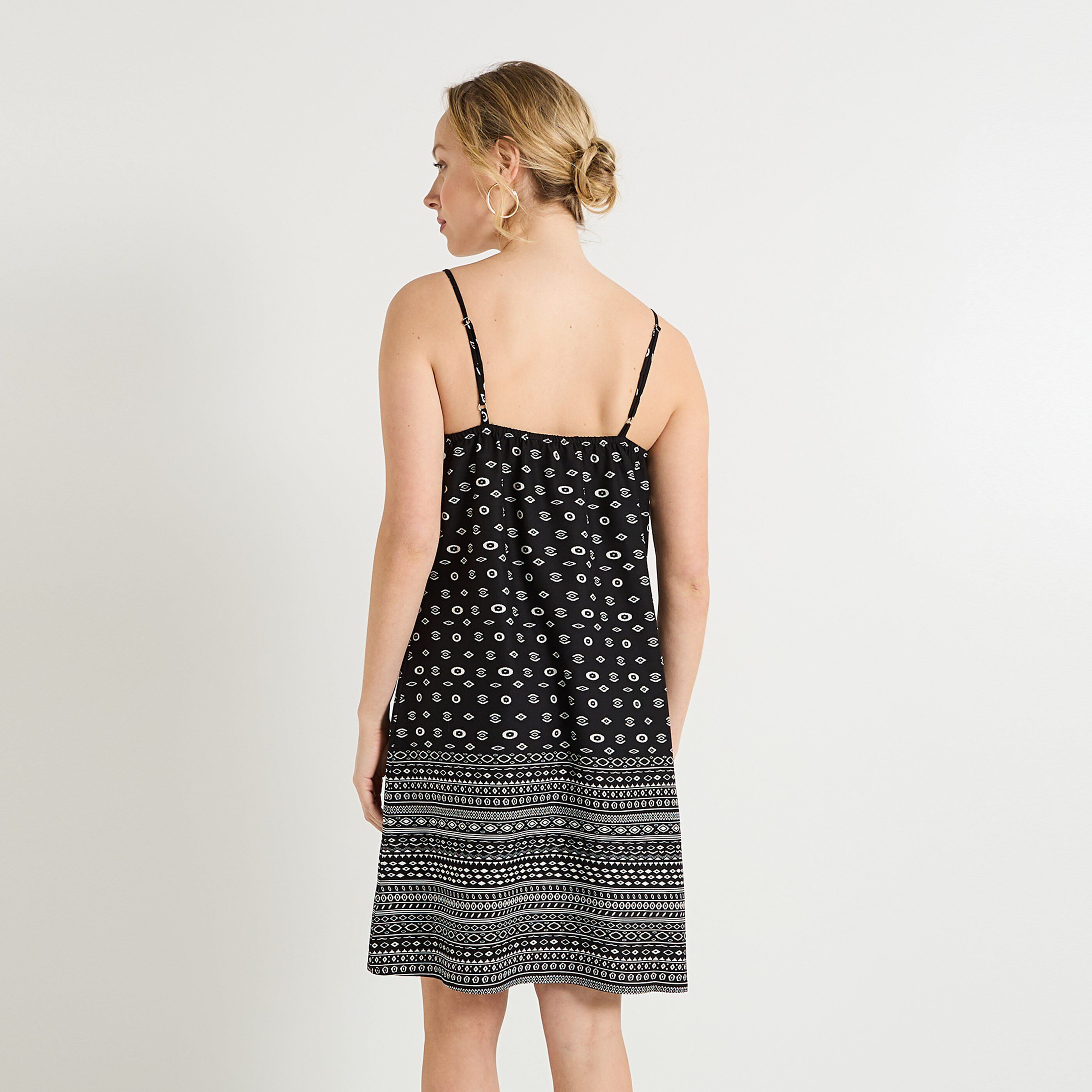 Robe courte imprim&eacute;e &agrave; bretelles