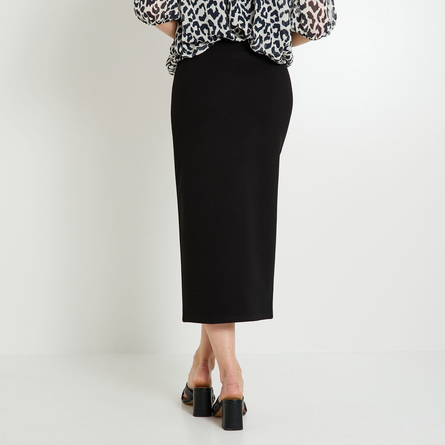 Jupe droite froissée - Noir - Ladies | H&M CA Jupe droite froissée - Noir - Ladies | H&M CA