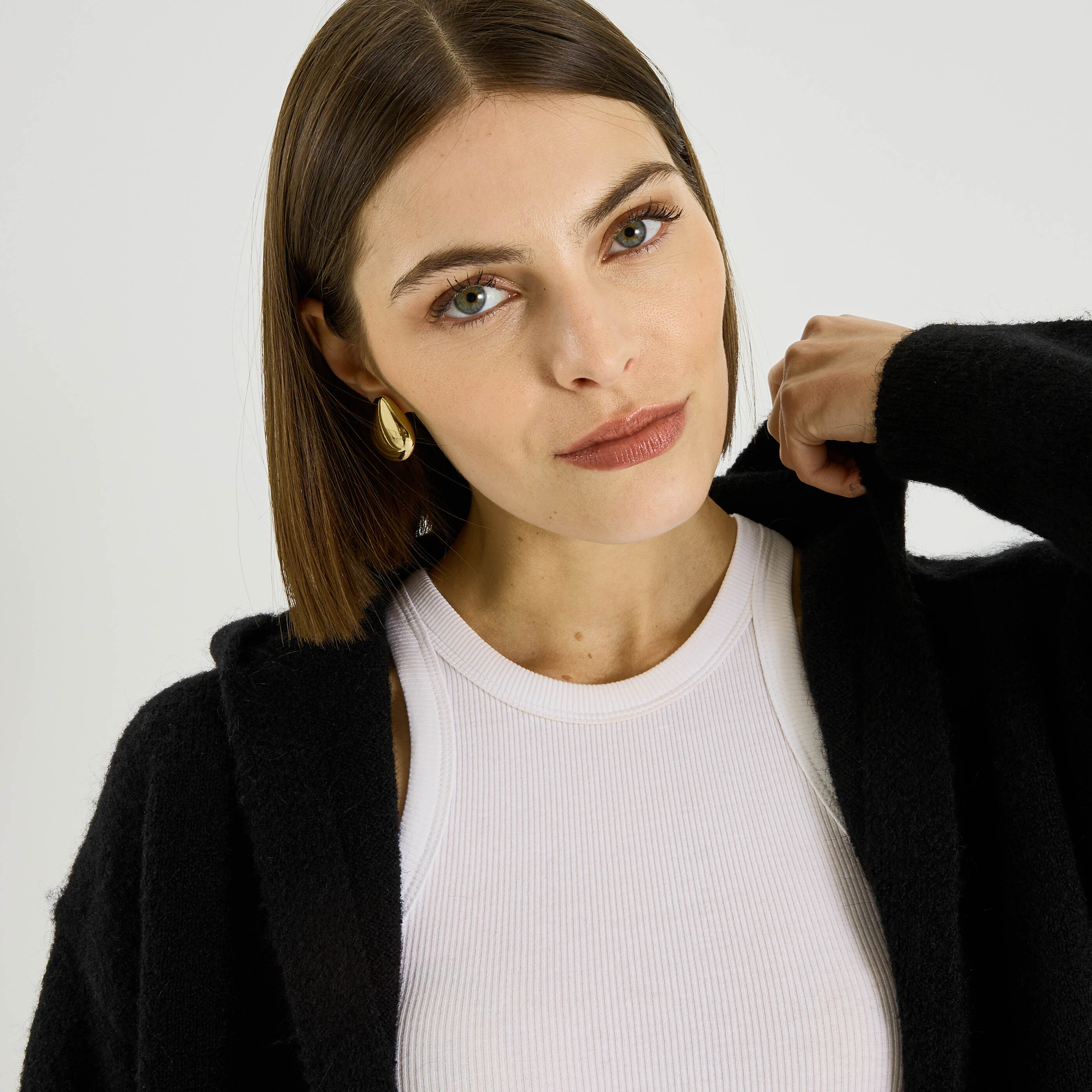 Gilet mi-long &agrave; capuche femme