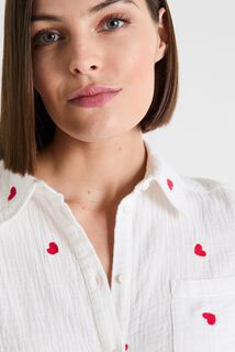 Chemisier cœurs brodés femme