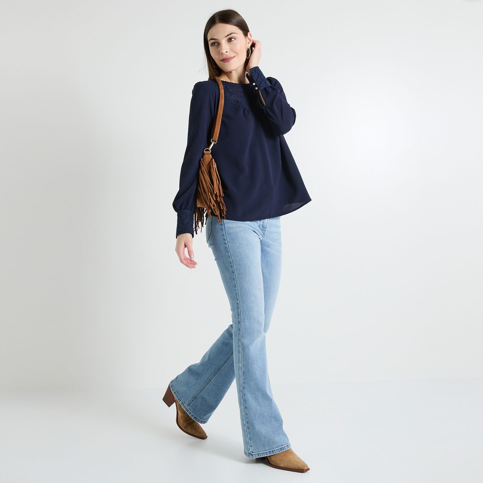 Blouse détails broderie femme
