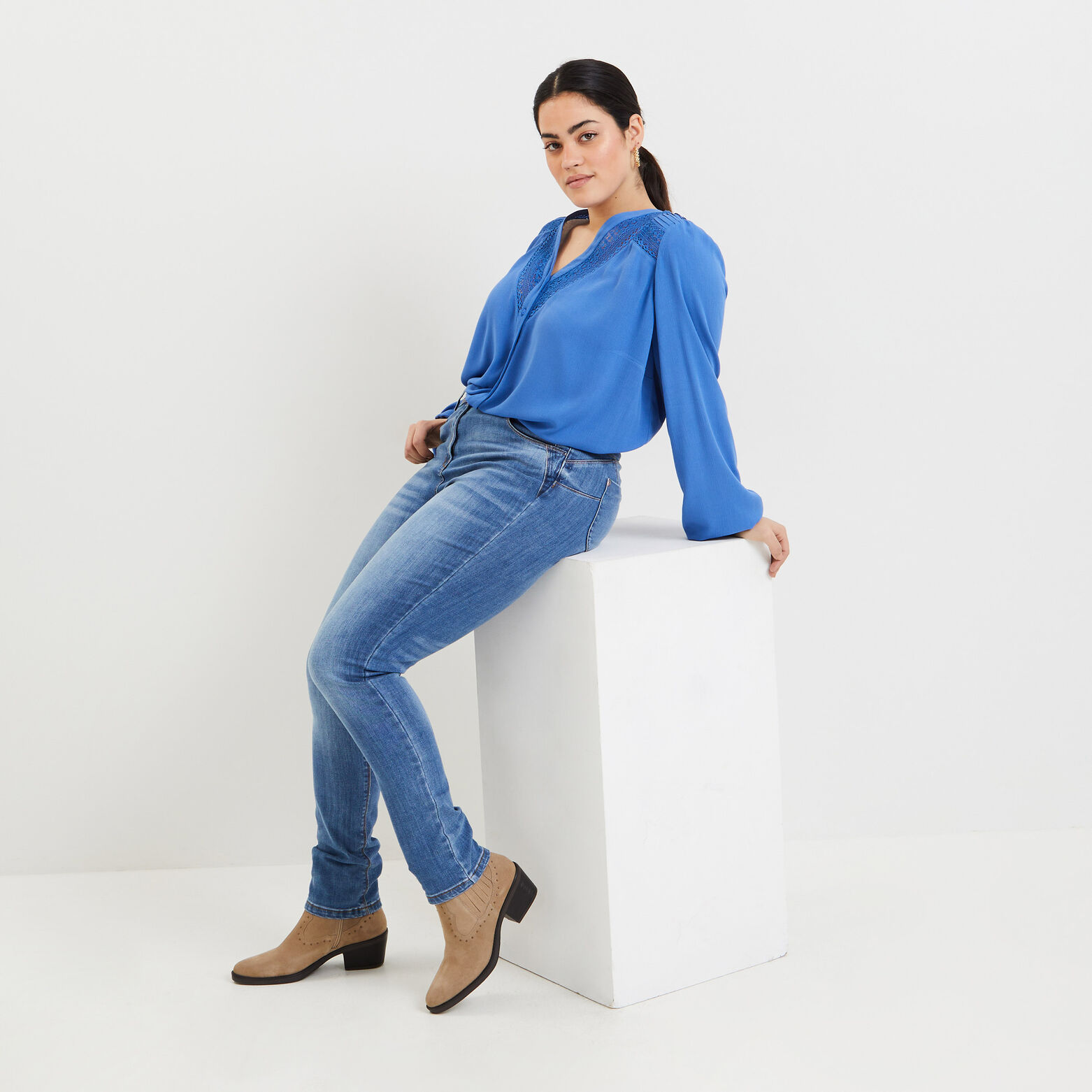 Chemise détails ajourés femme