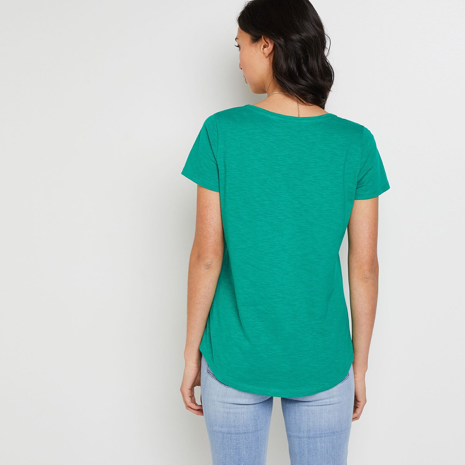 T-shirt manches courtes V femme