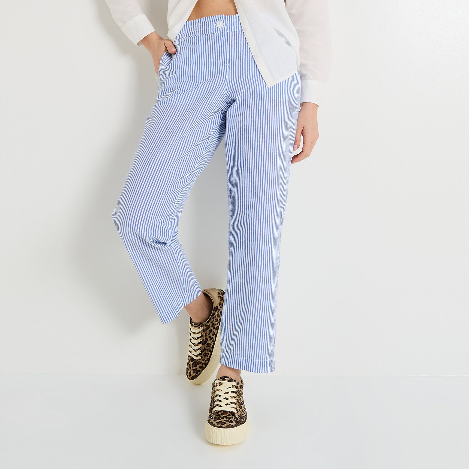 Pantalon rayé en seersucker femme