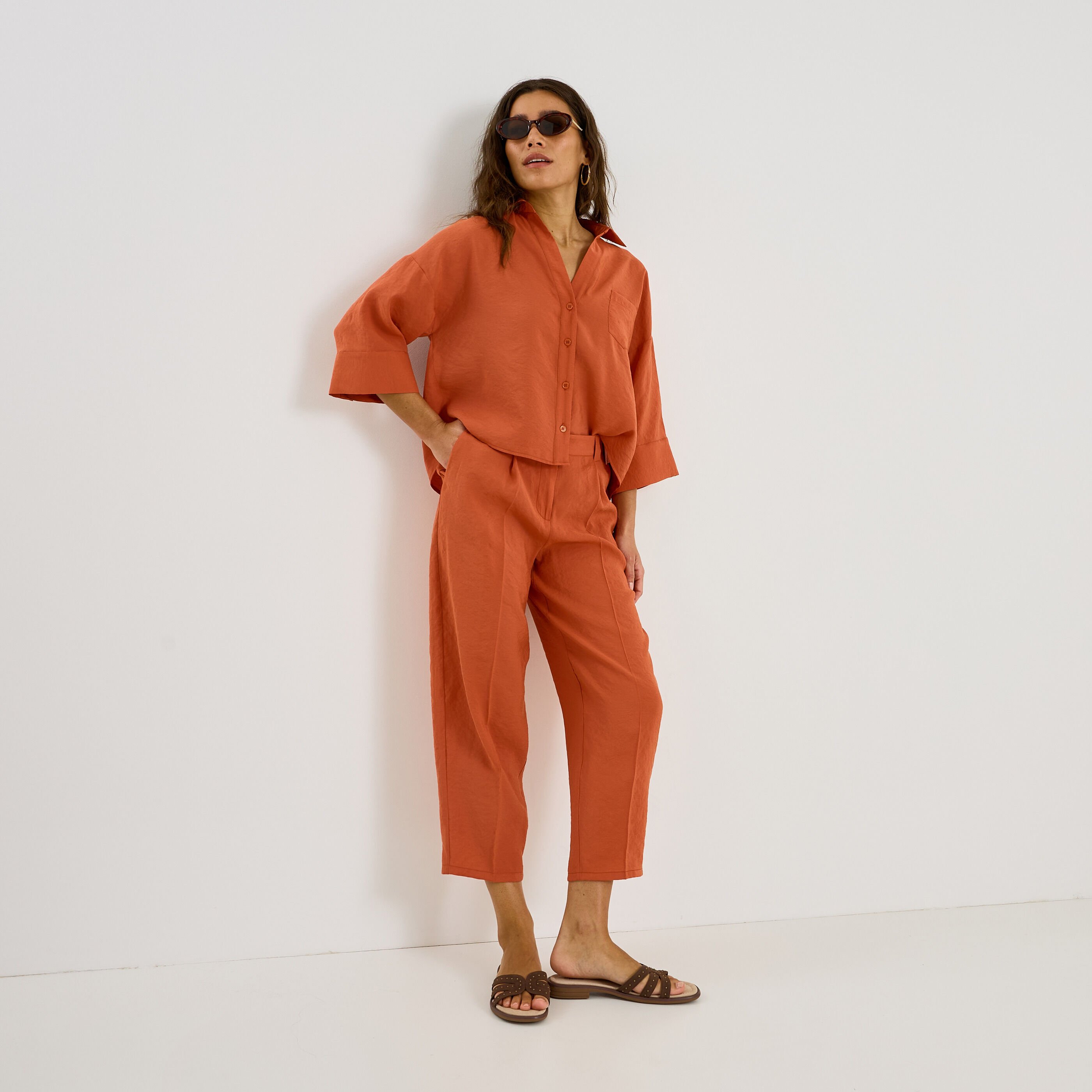 Pantalon fluide &agrave; plis femme