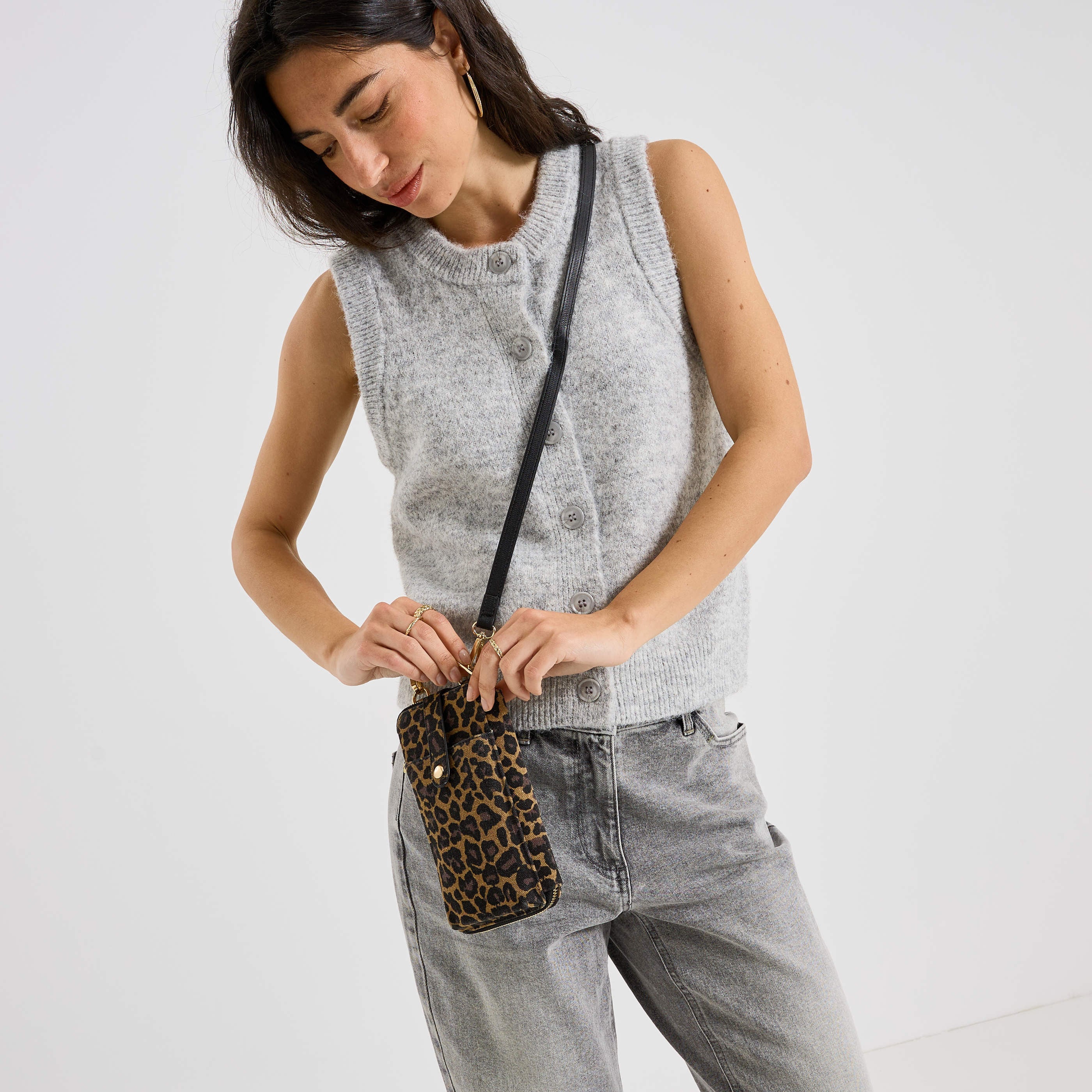 Pochette de t&eacute;l&eacute;phone portefeuille femme