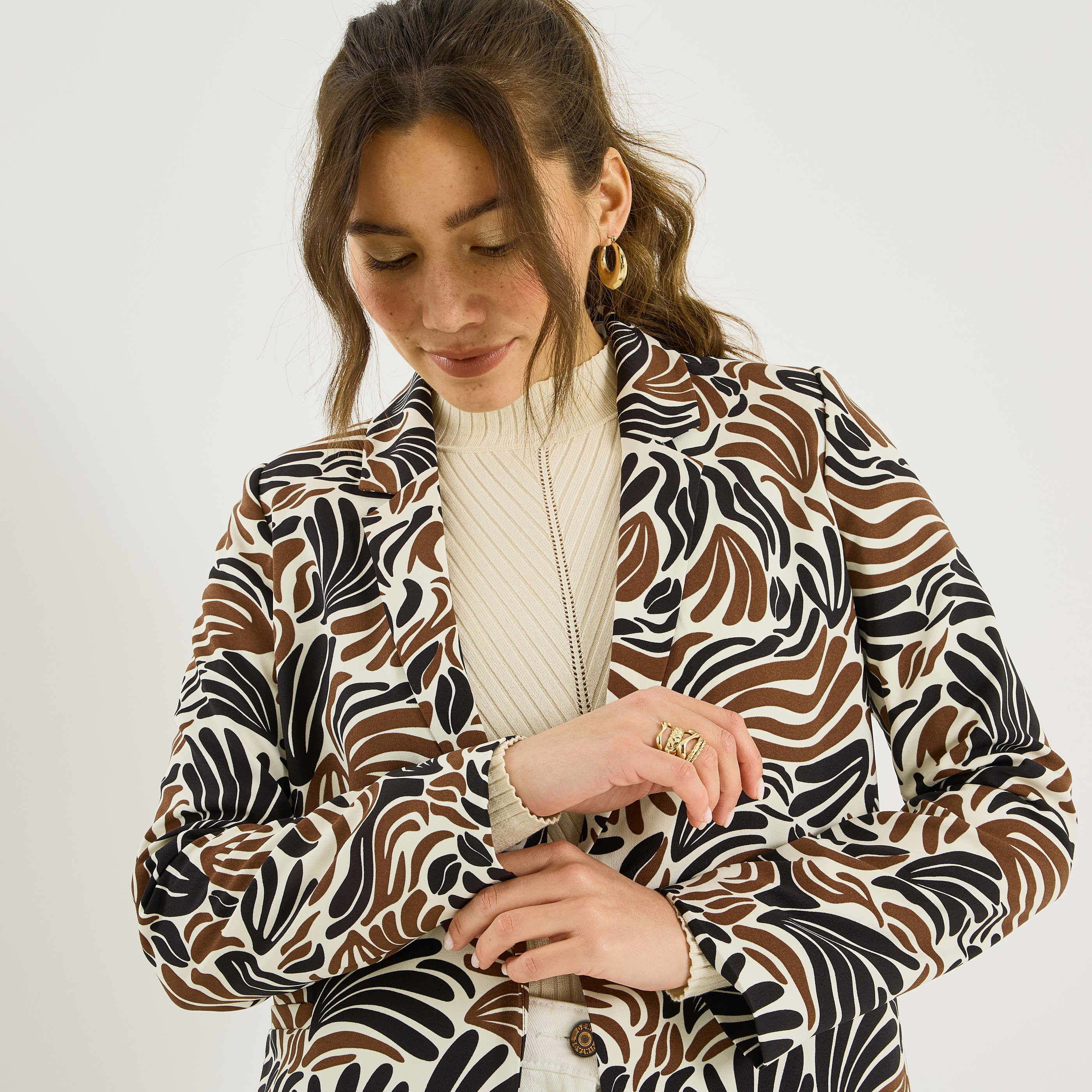 Blazer fluide imprim&eacute; graphique femme