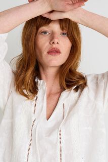 Blouse brodée femme