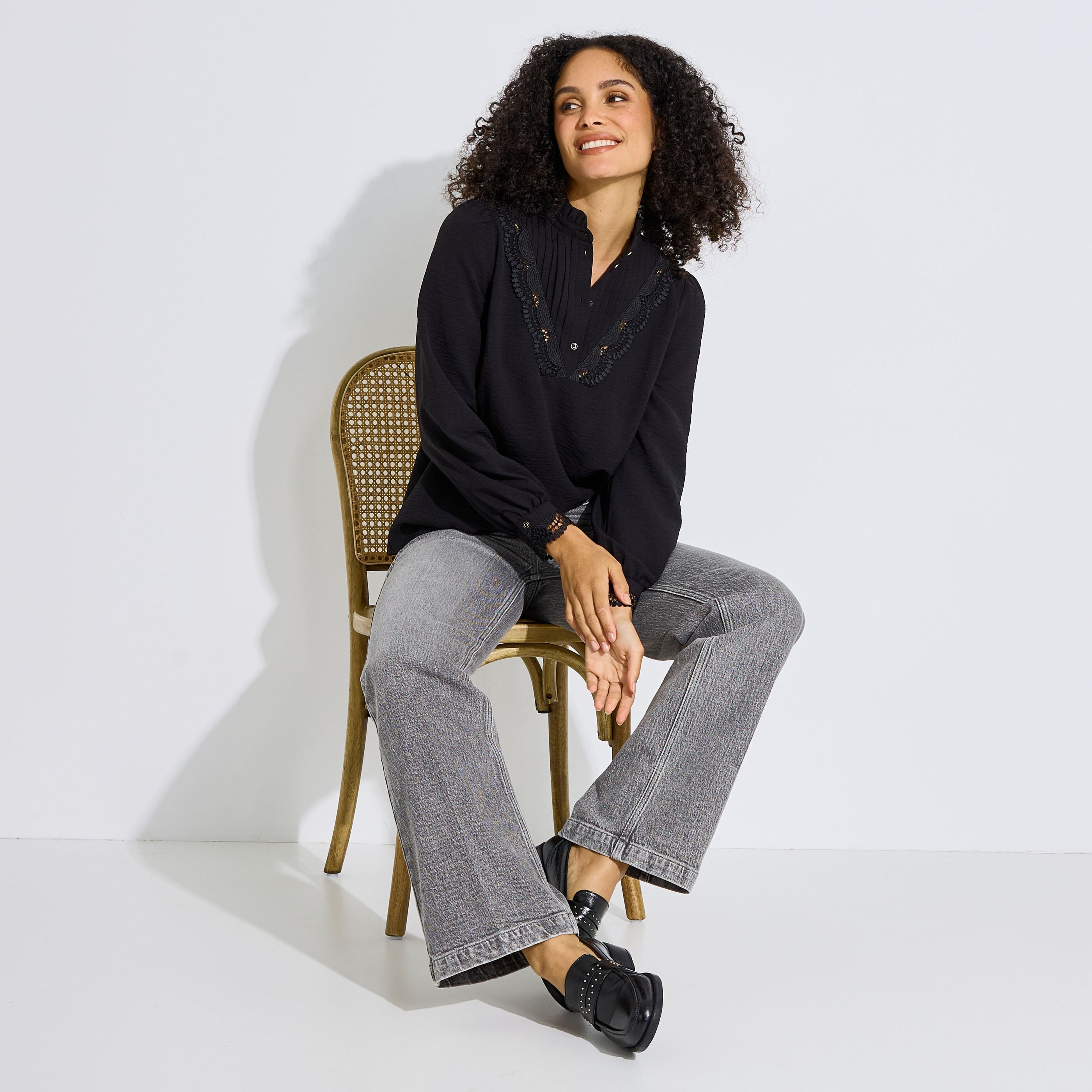 Blouse col montant pliss&eacute; femme