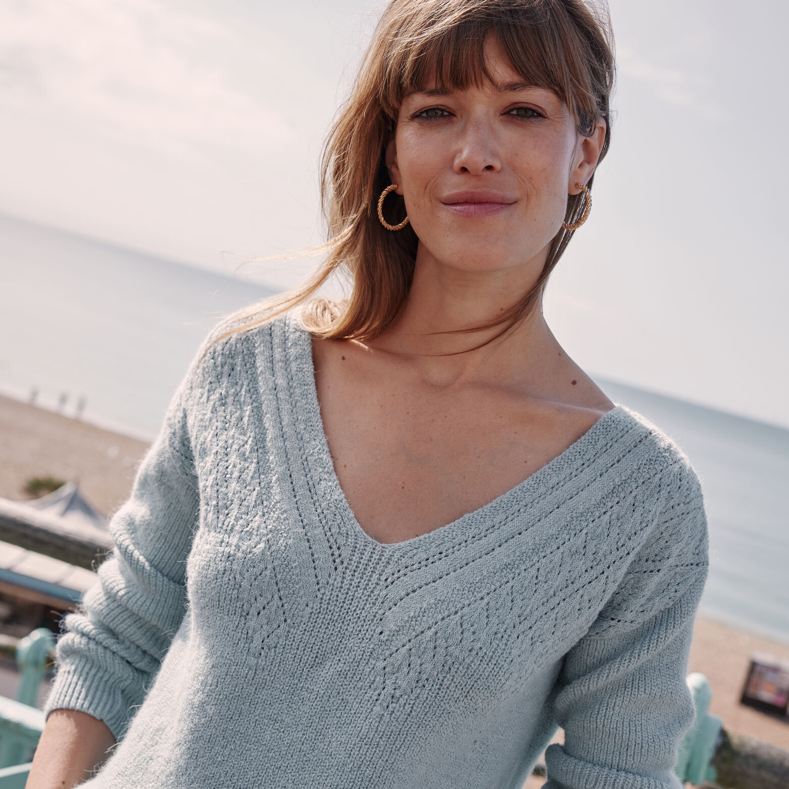 Pull col V femme