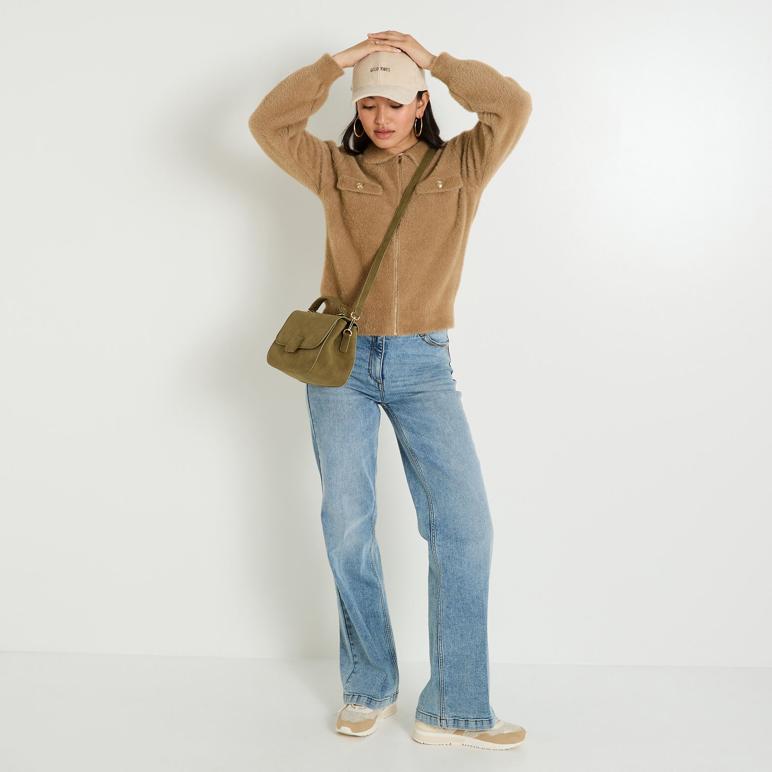Bomber zippé fluffy femme