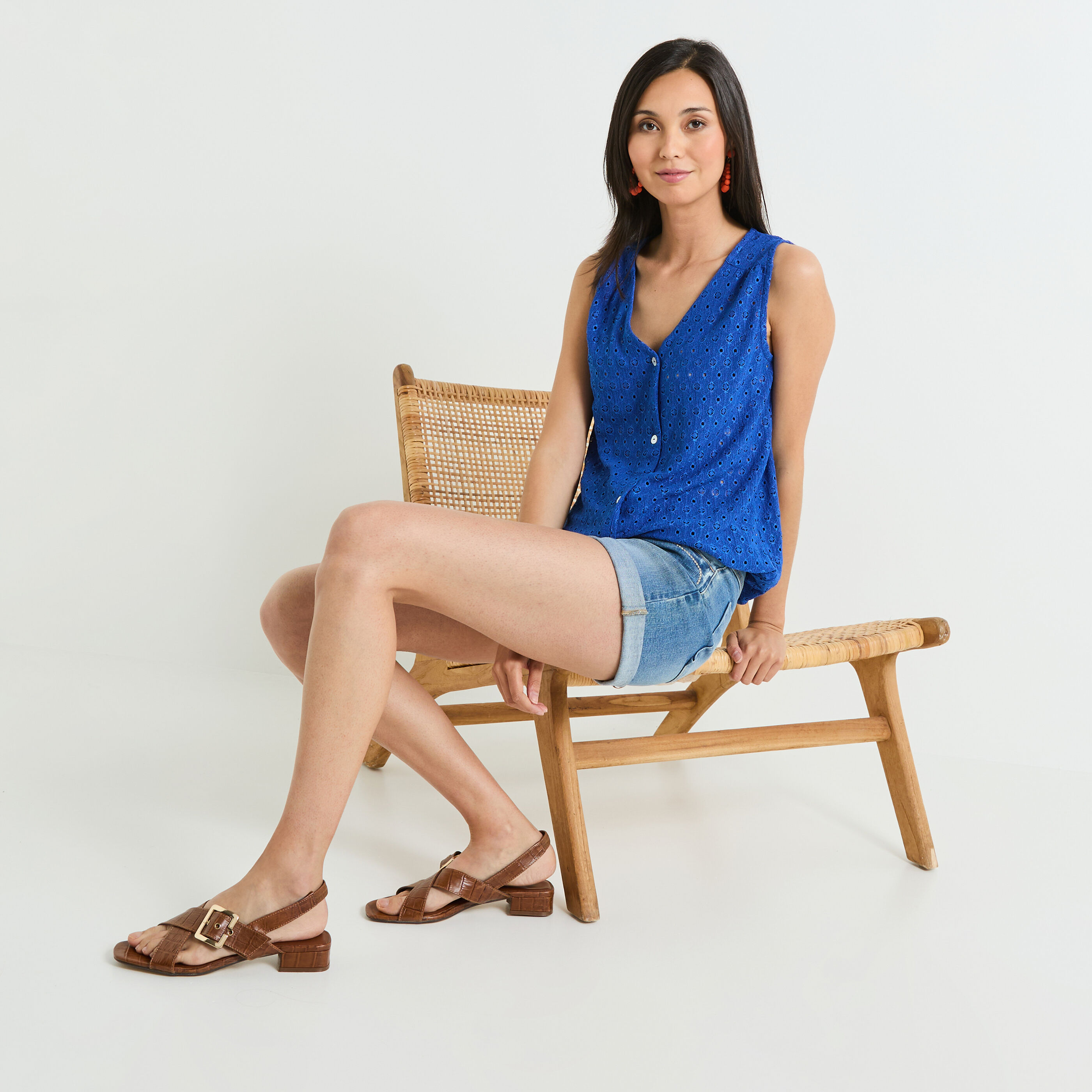 D&eacute;bardeur ajour&eacute; femme