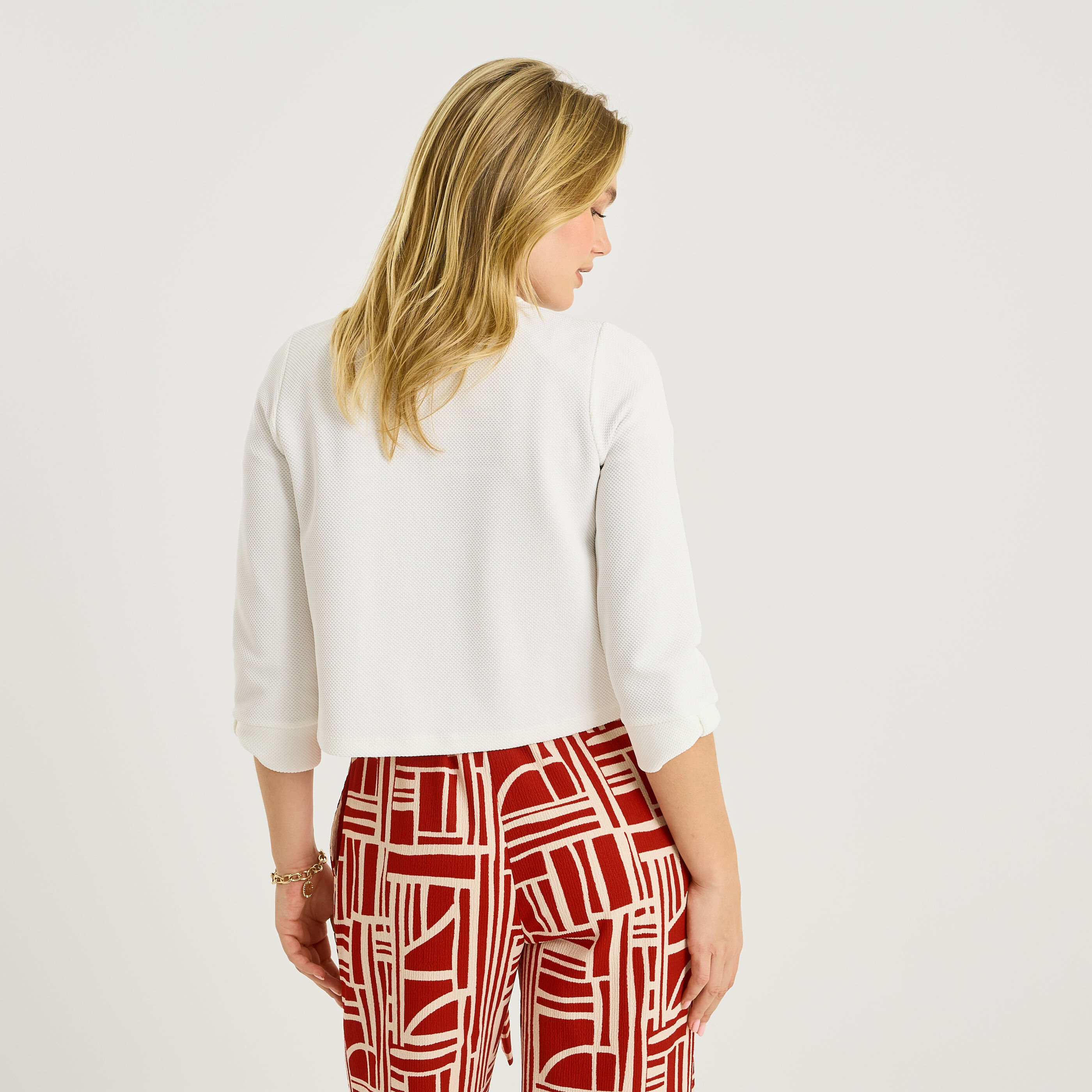 Bol&eacute;ro en maille textur&eacute;e femme