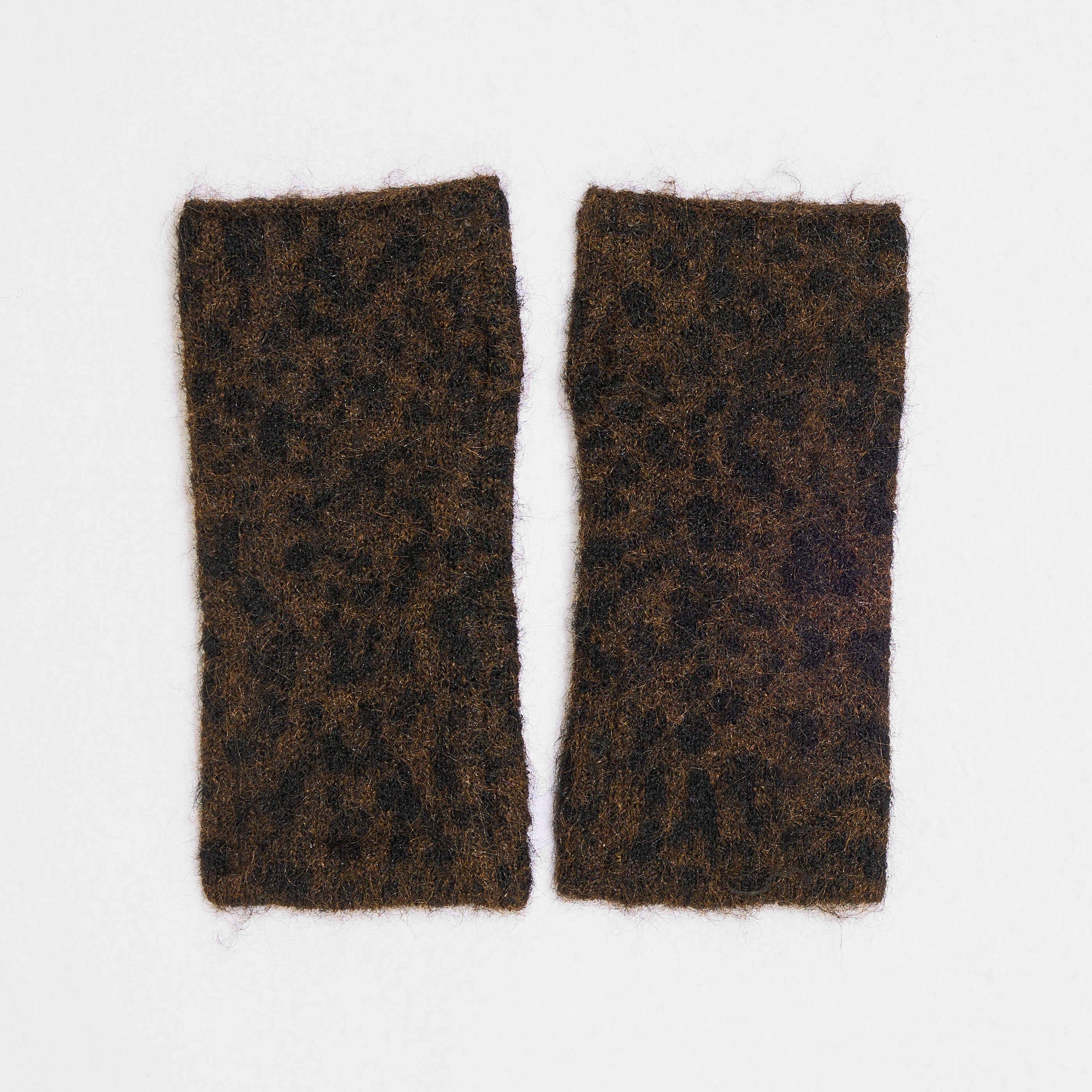 Mitaines en tricot motif l&eacute;opard femme