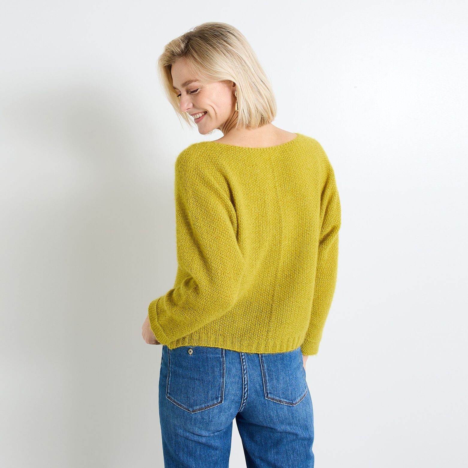 Pull col V femme