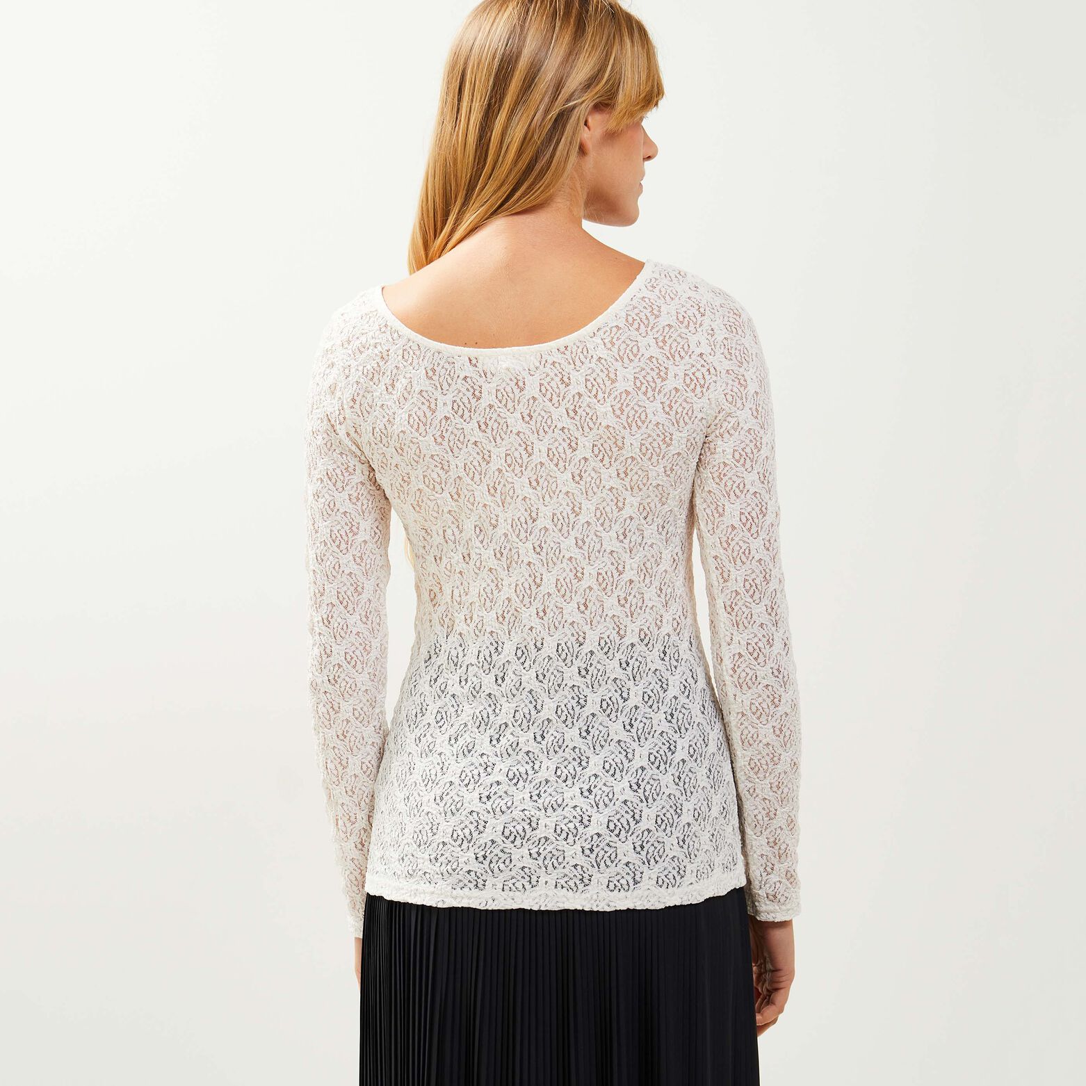 Tshirt encolure dégagée femme