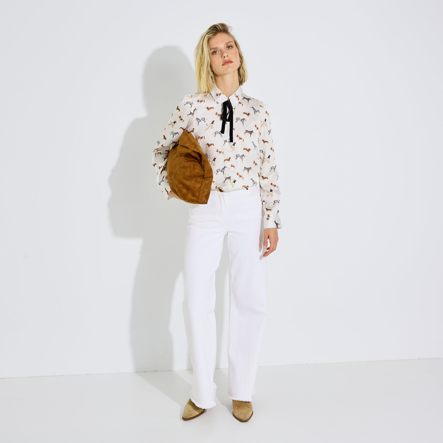 Chemise imprim&eacute;e n&oelig;ud lavalli&egrave;re femme