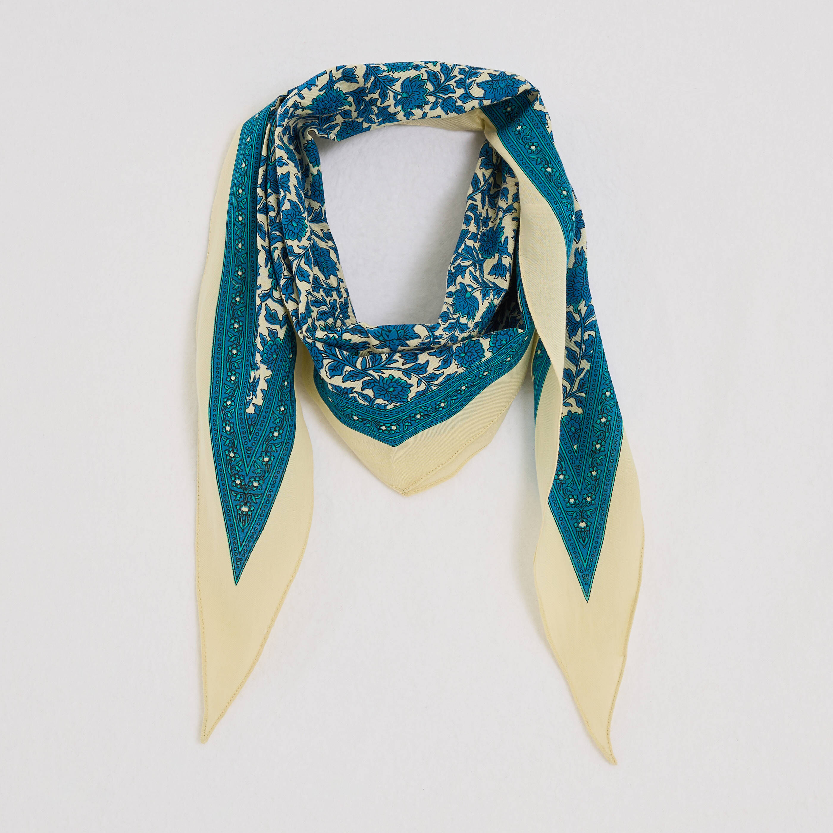 Foulard forme losange femme