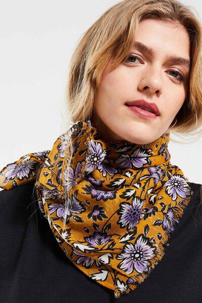 Etole fleurie femme