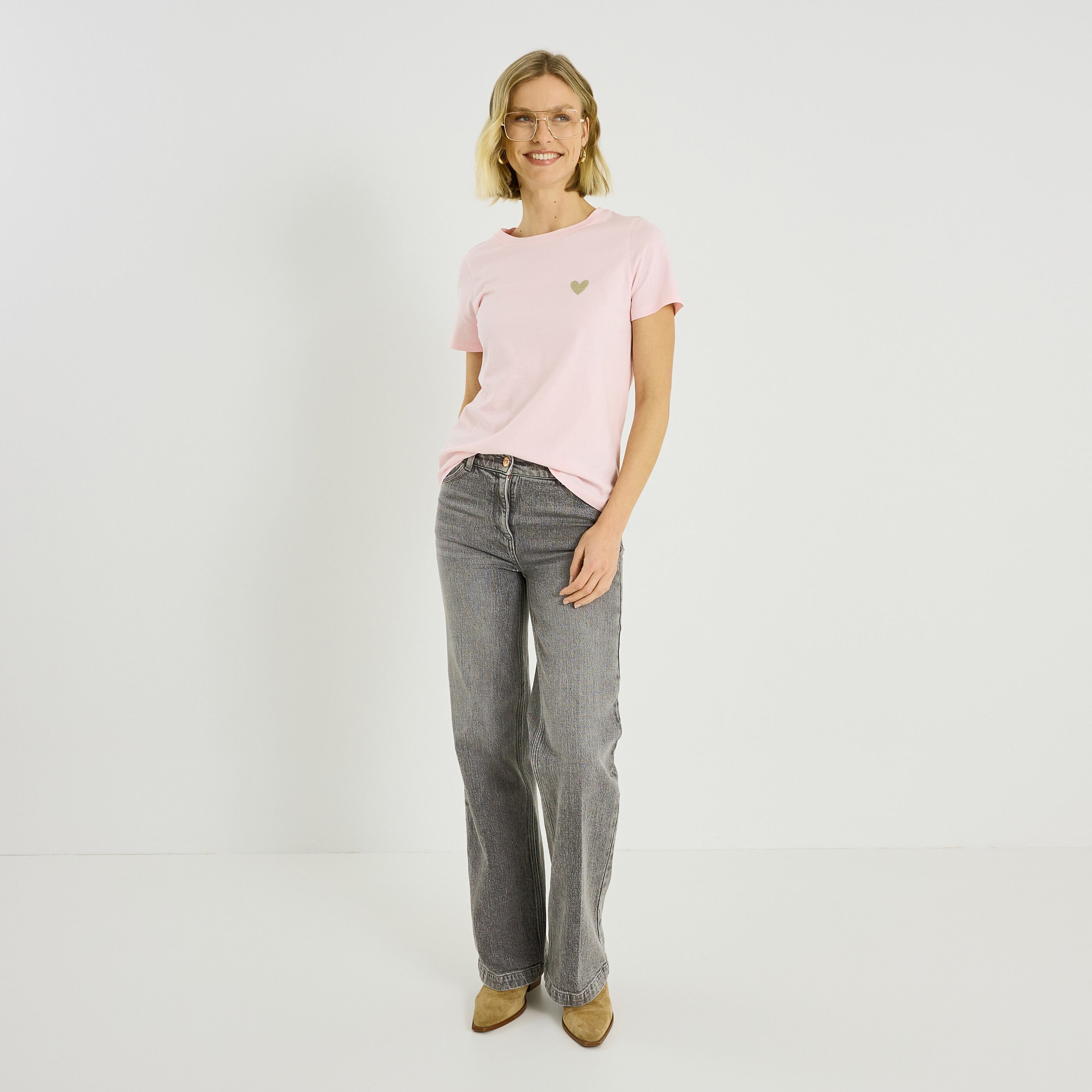 T-shirt col rond c&oelig;ur brod&eacute; femme