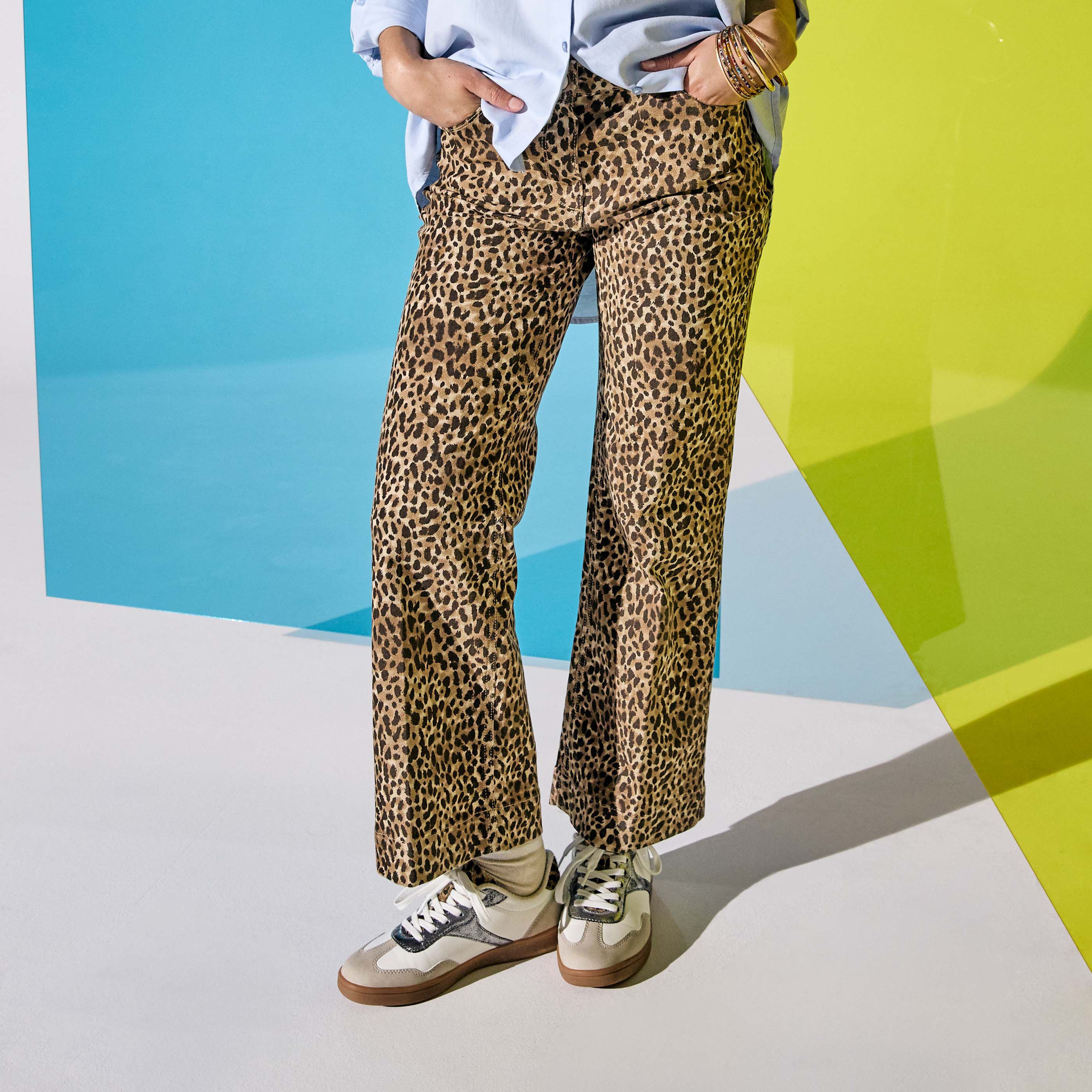 Jean raccourci TANZANIE femme