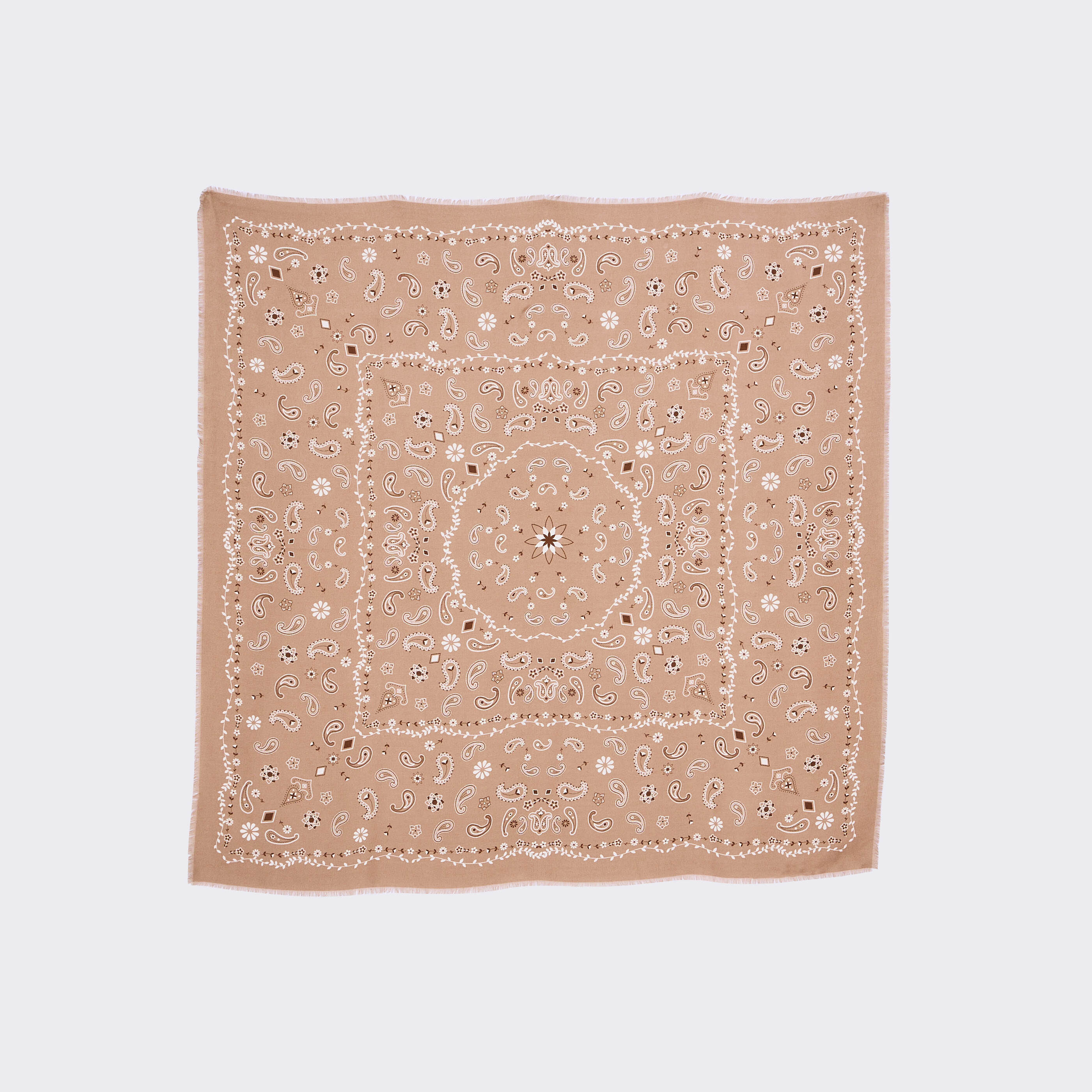 &Eacute;tole l&eacute;g&egrave;re motif bandana femme
