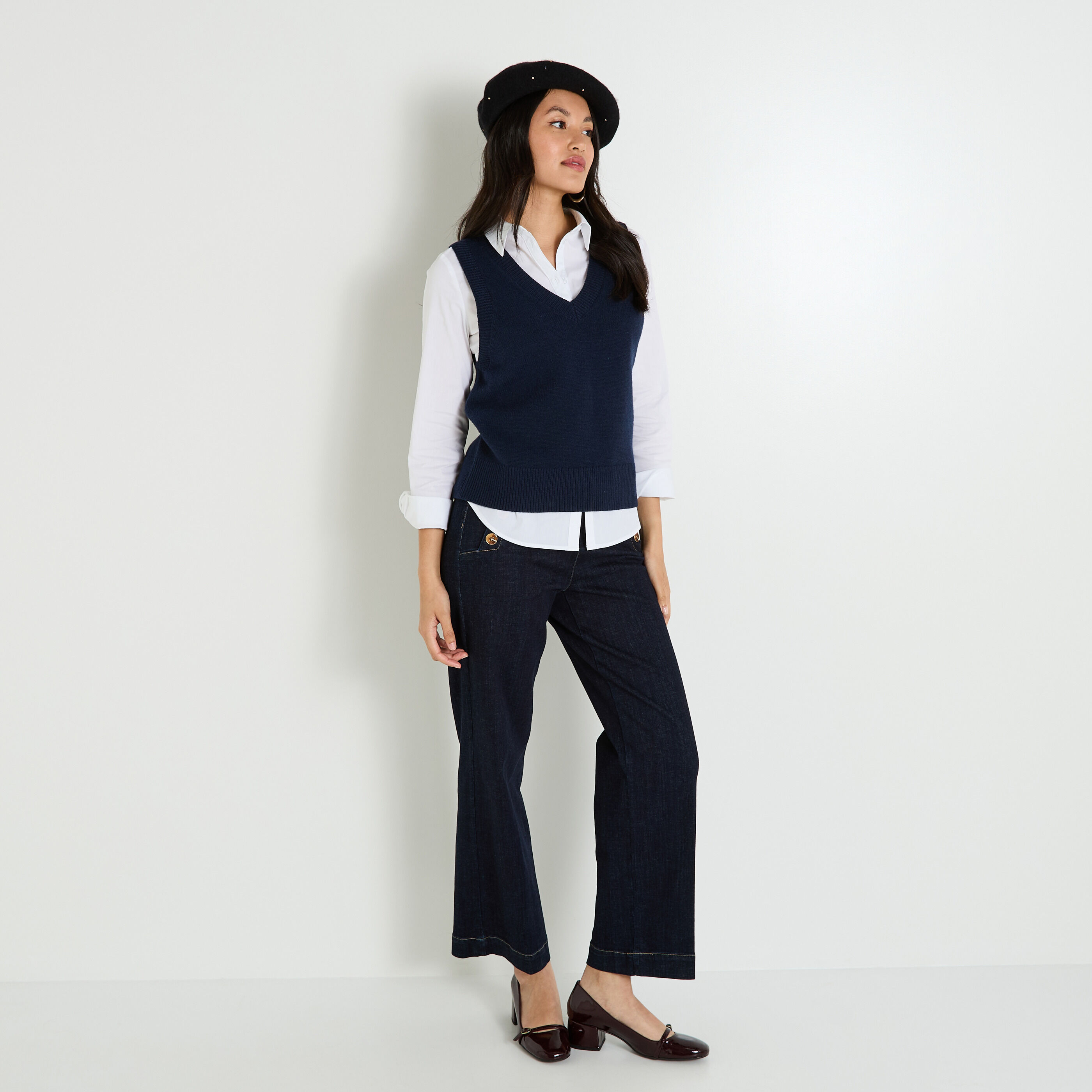 Pull sans manches &agrave; col V femme
