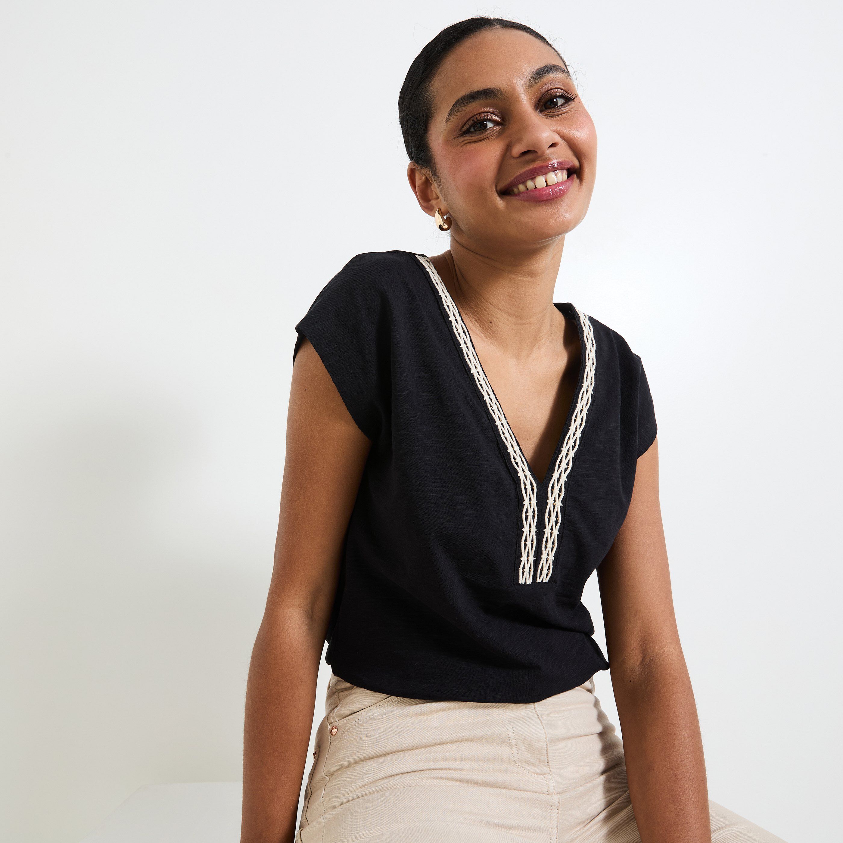 T-shirt col tunisien femme