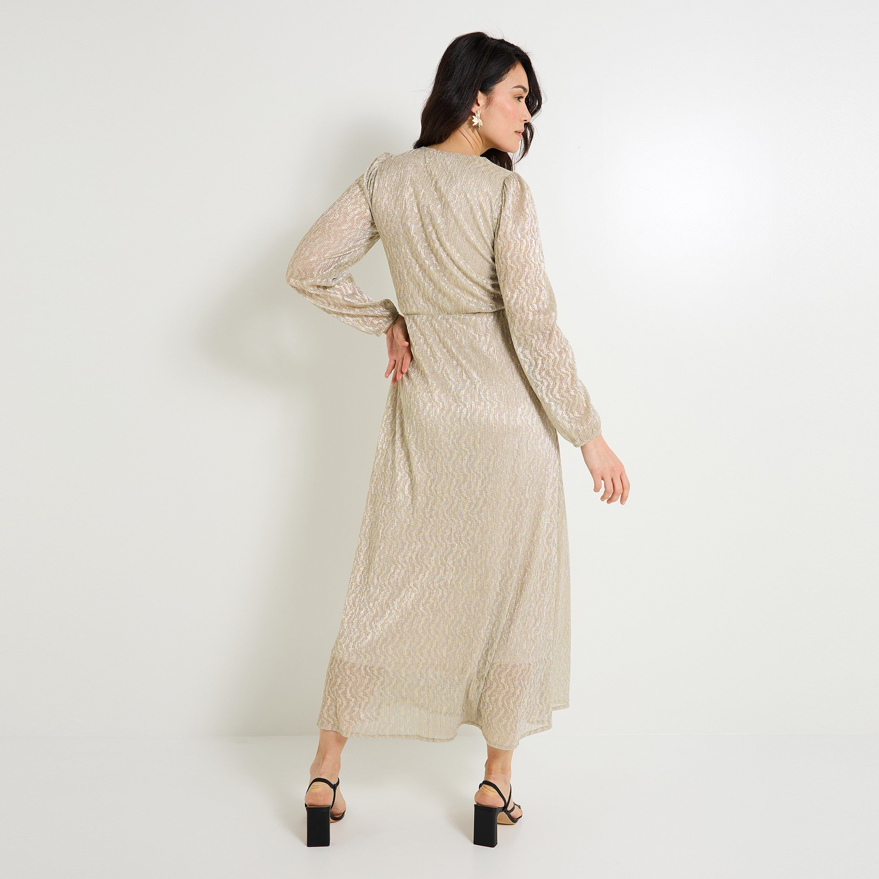 Robe longue habill&eacute;e femme