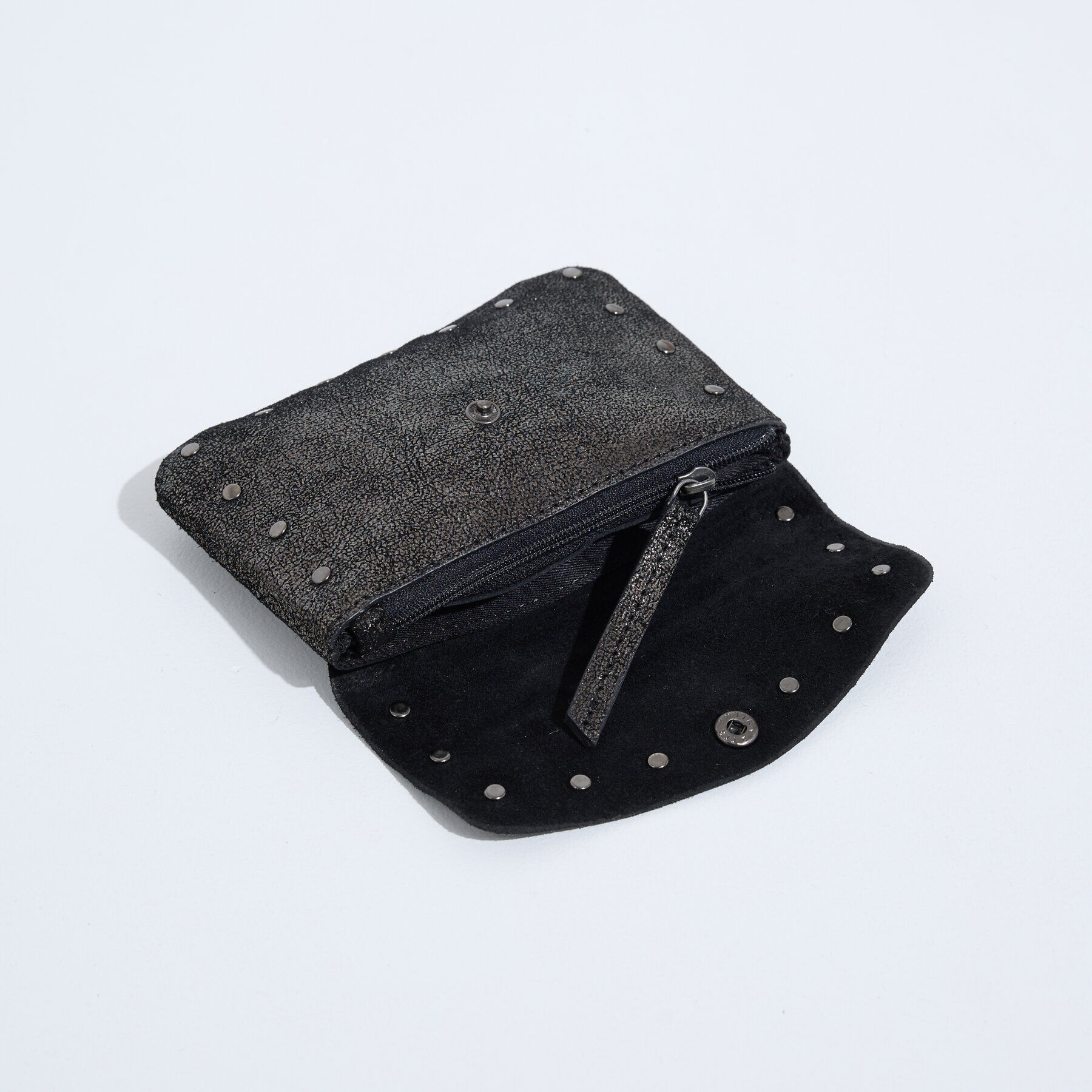 Porte-monnaie iris&eacute; clous femme