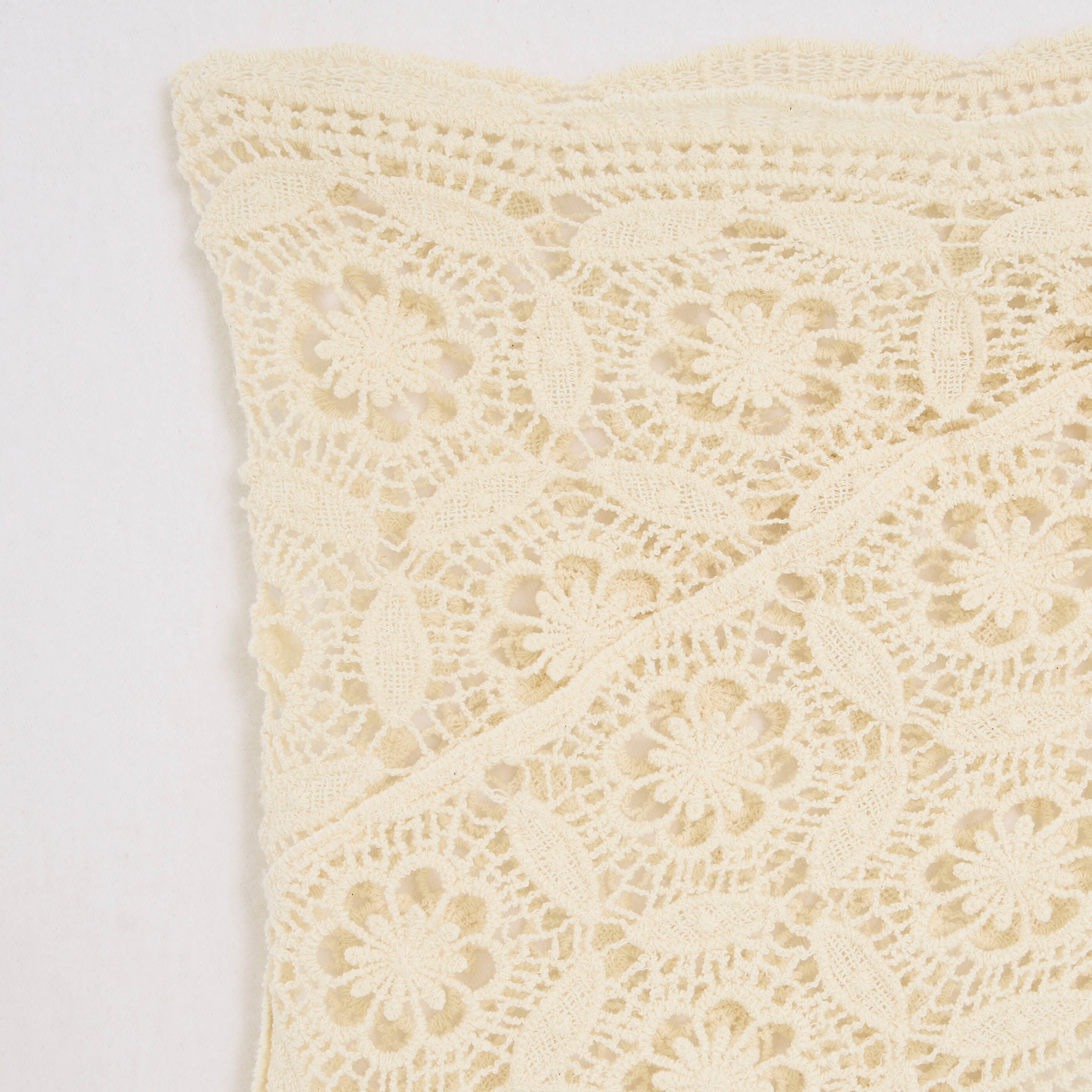 Foulard inspiration crochet femme