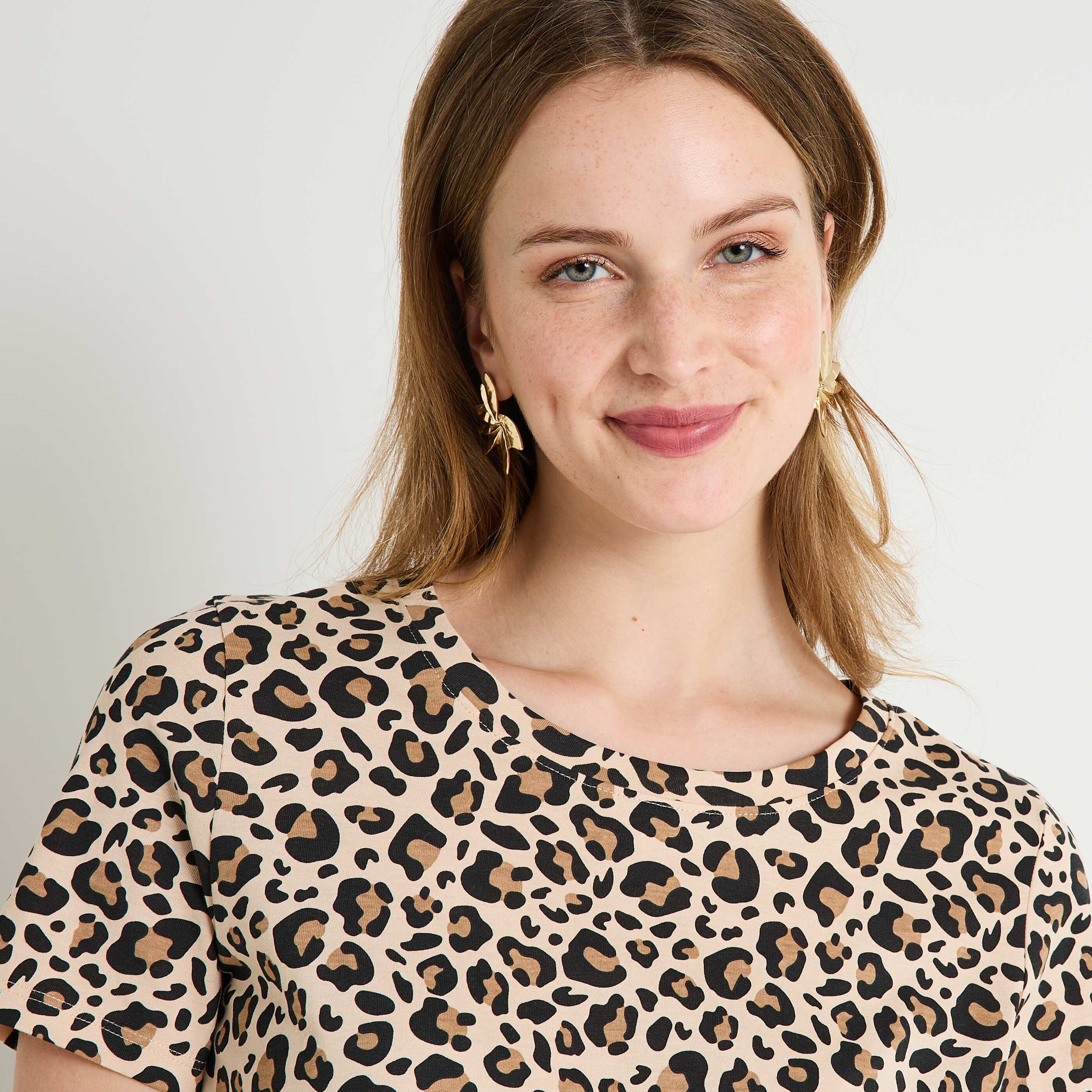 T-shirt imprim&eacute; l&eacute;opard femme