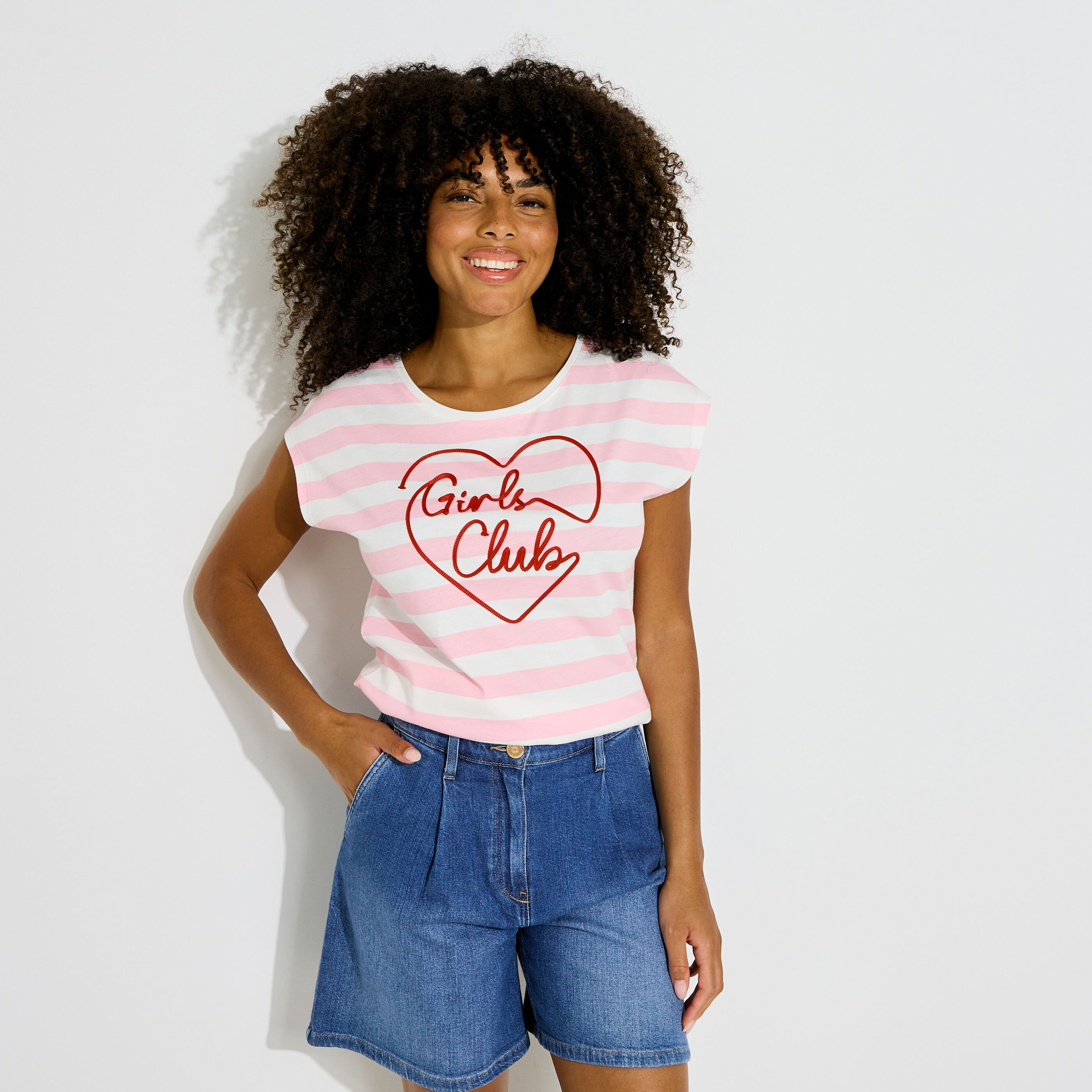 T-shirt &agrave; rayures avec broderie femme
