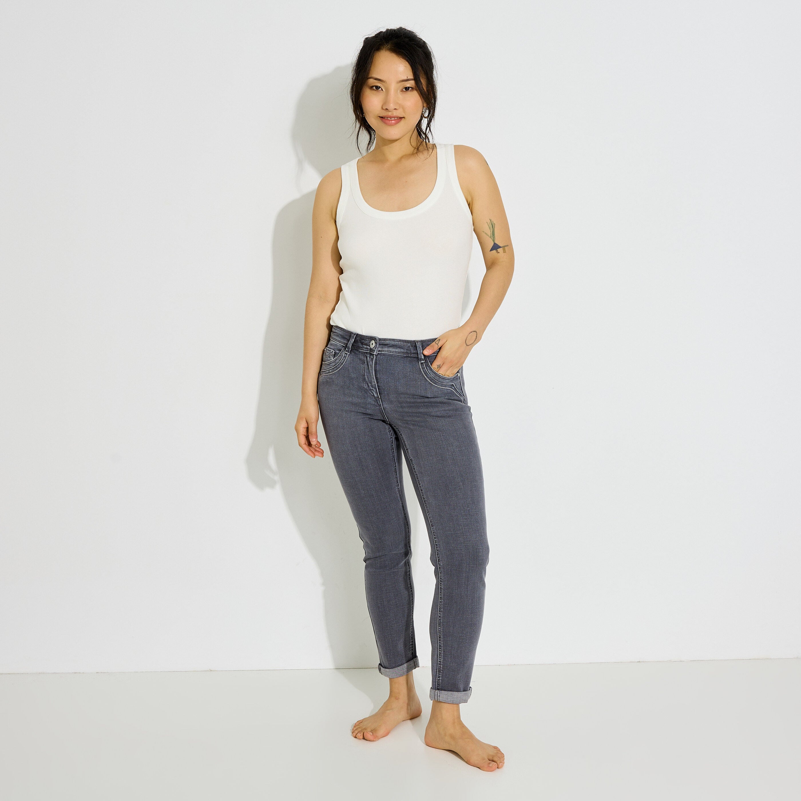 Jean slim raccourci TOKYO R01 femme