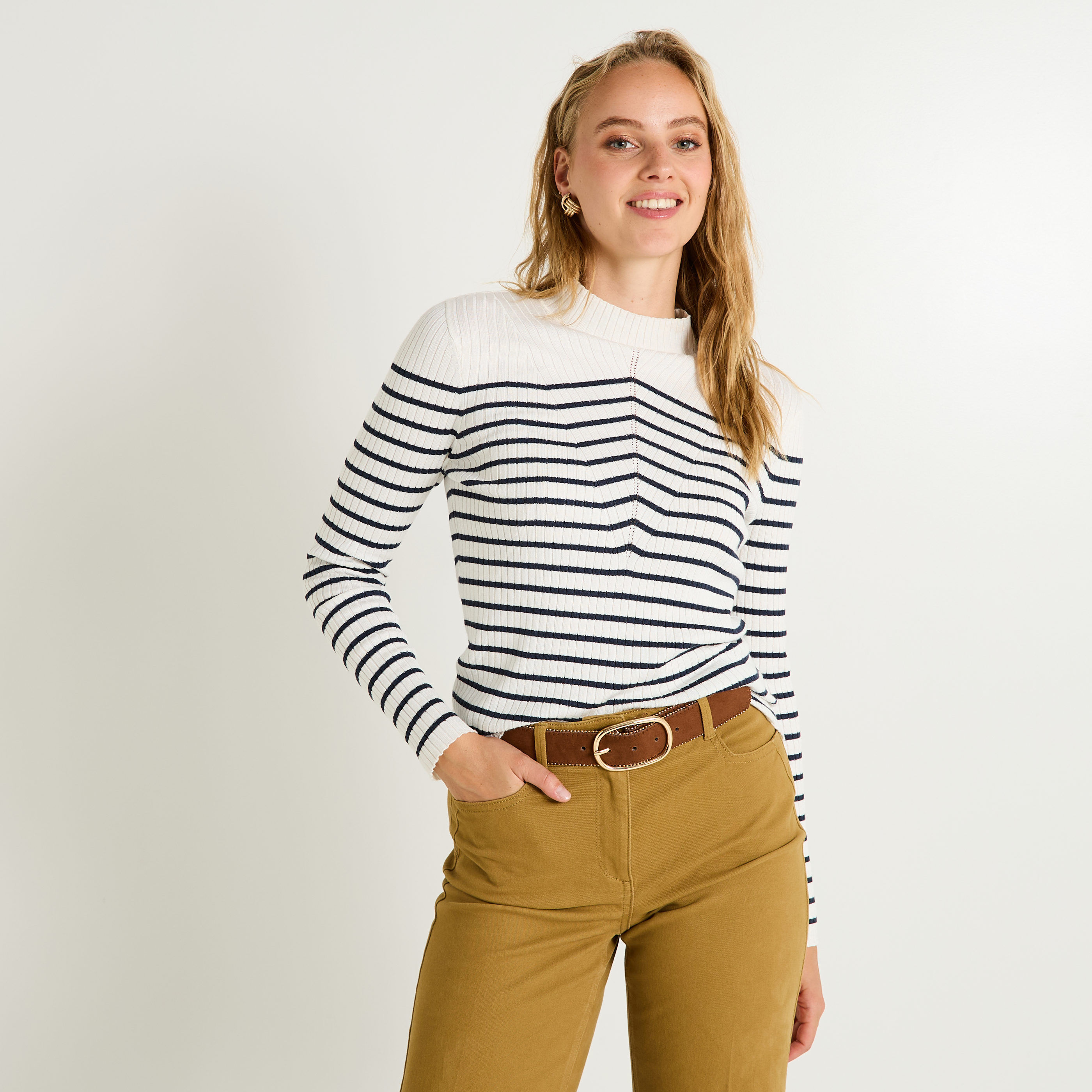 Pull col montant femme